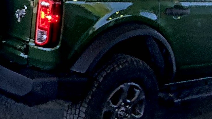 FORD BRONCO - 10