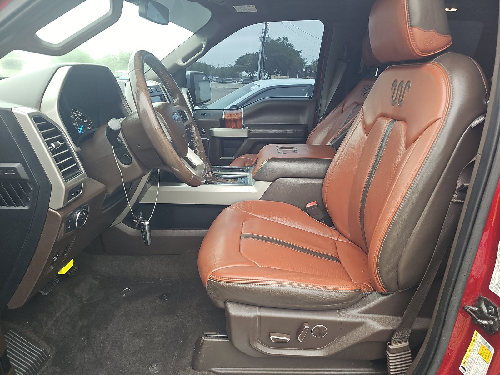 FORD F-150 - 8