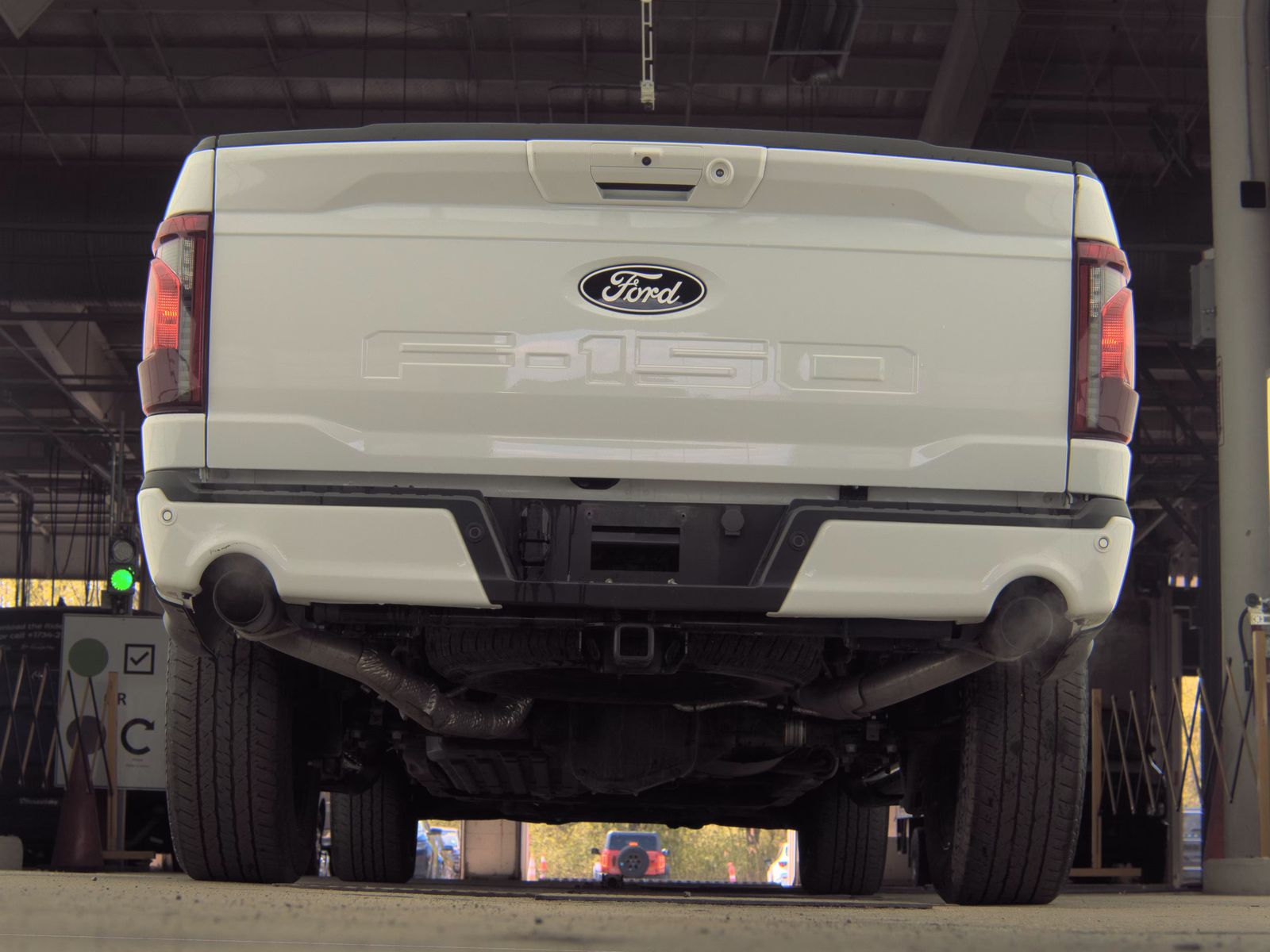 FORD F-150 - 8