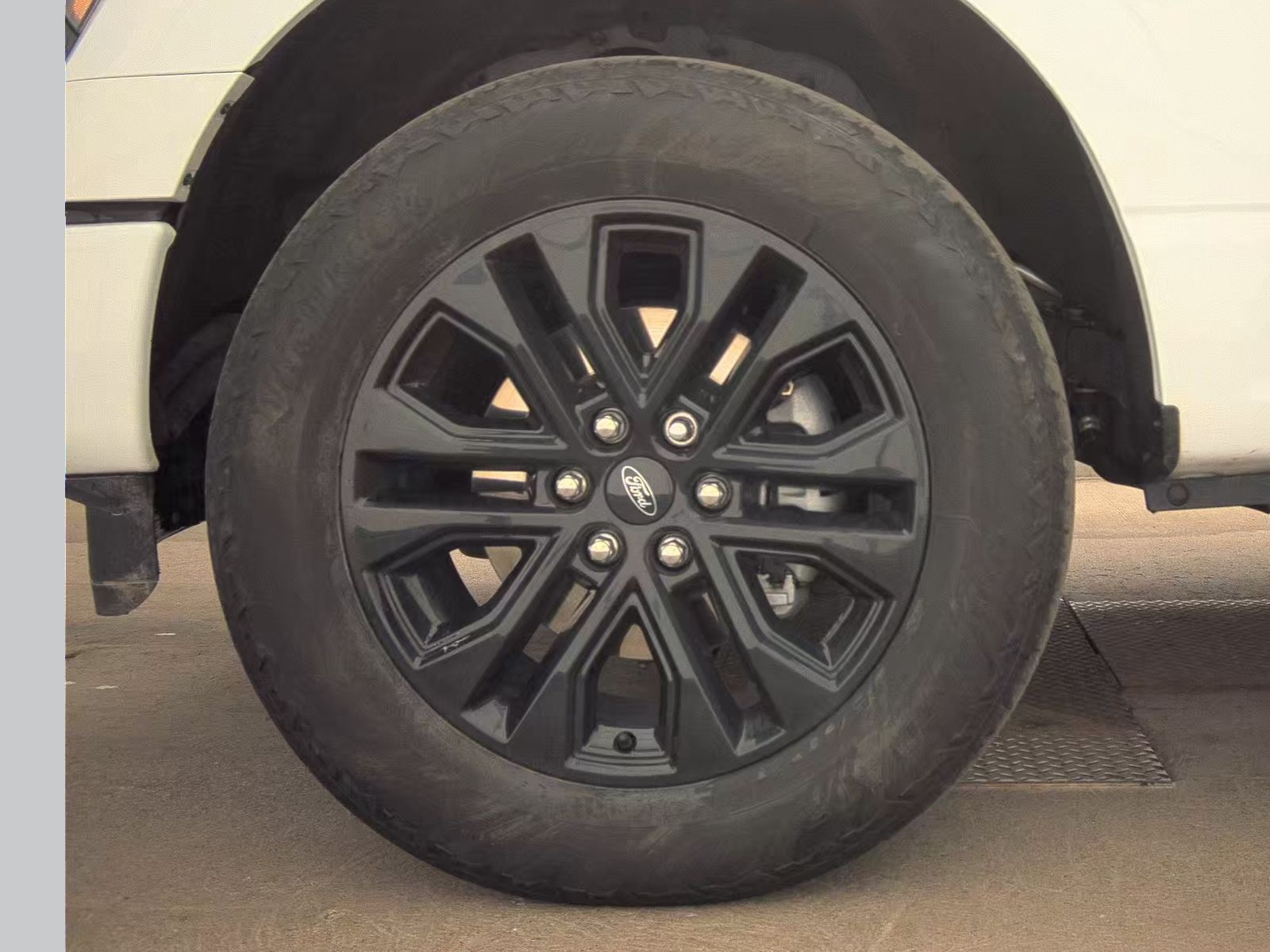 FORD F-150 - 10
