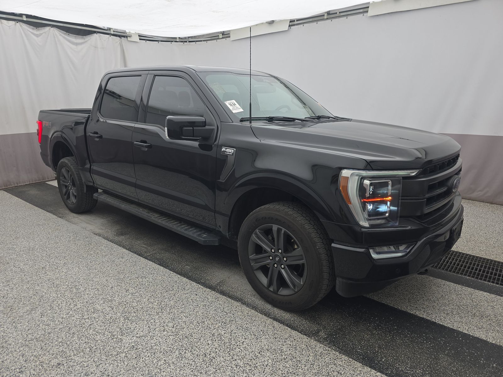 FORD F-150 - 4