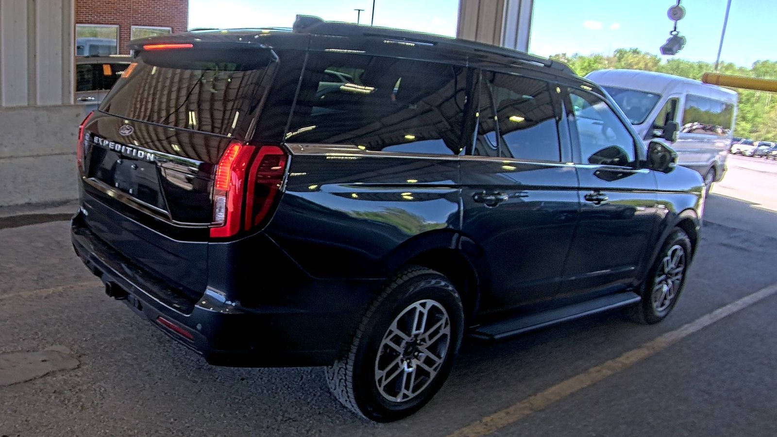 FORD EXPEDITION - 5