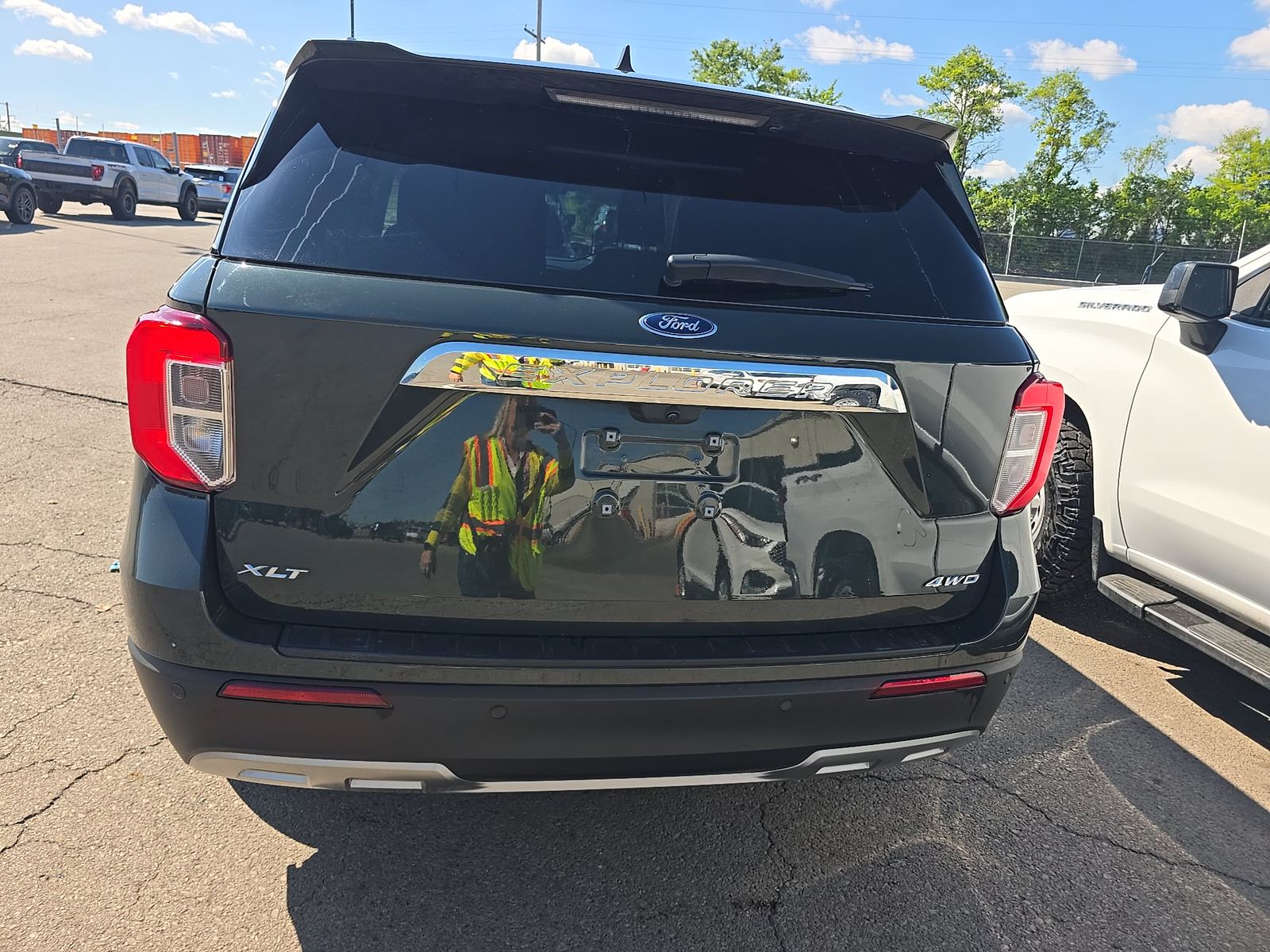 FORD EXPLORER - 6