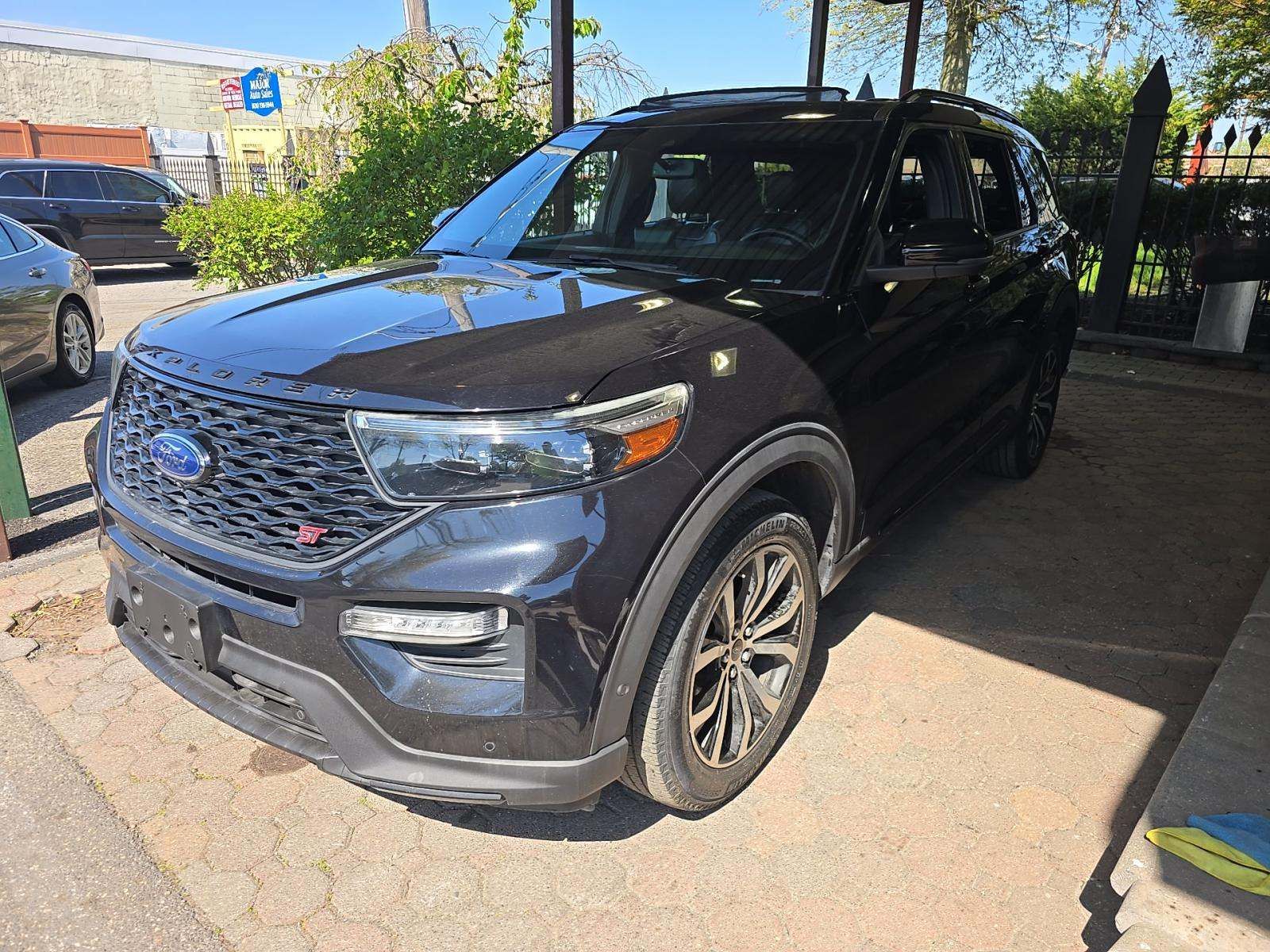 FORD EXPLORER - 1