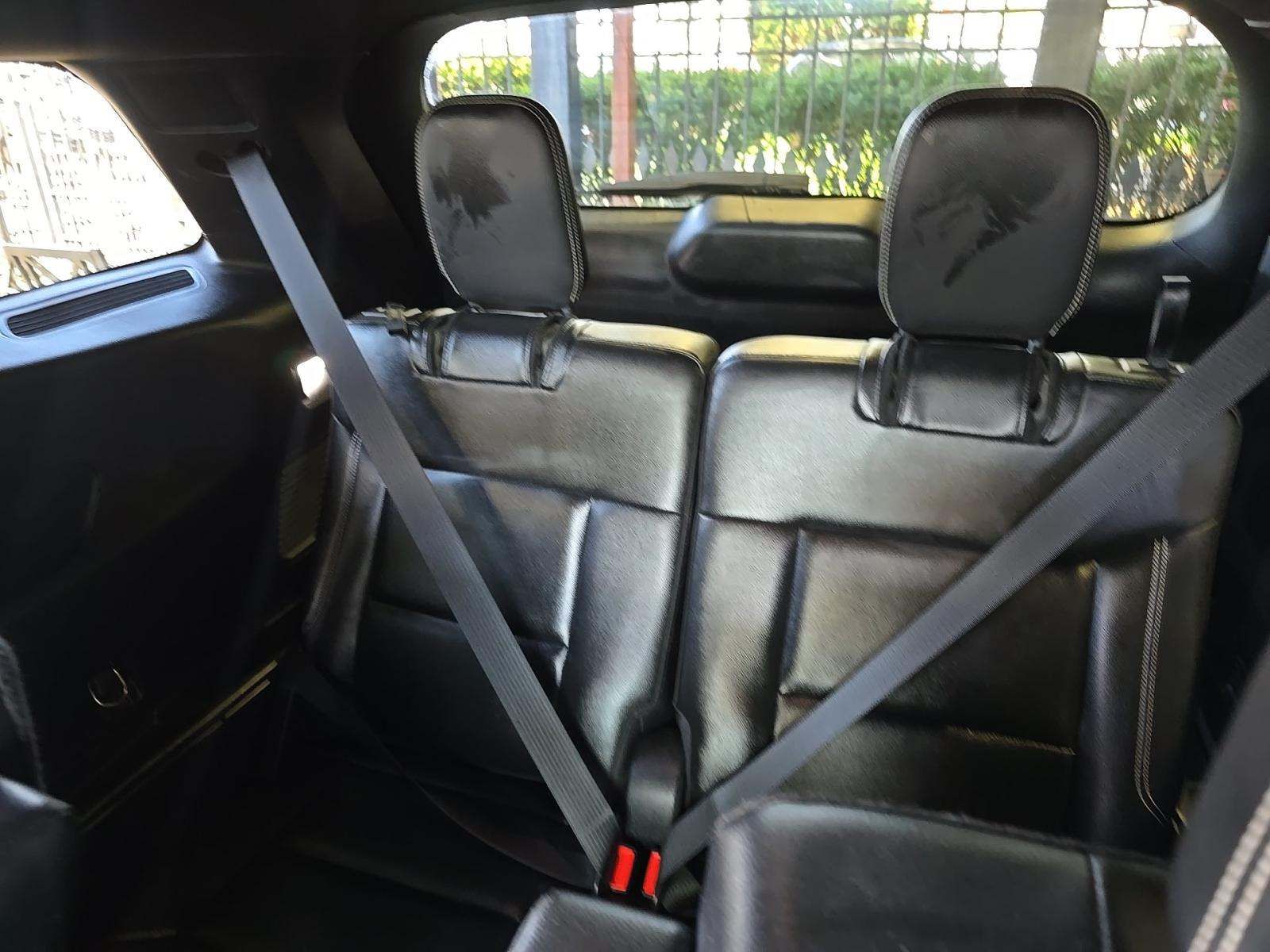 FORD EXPLORER - 9
