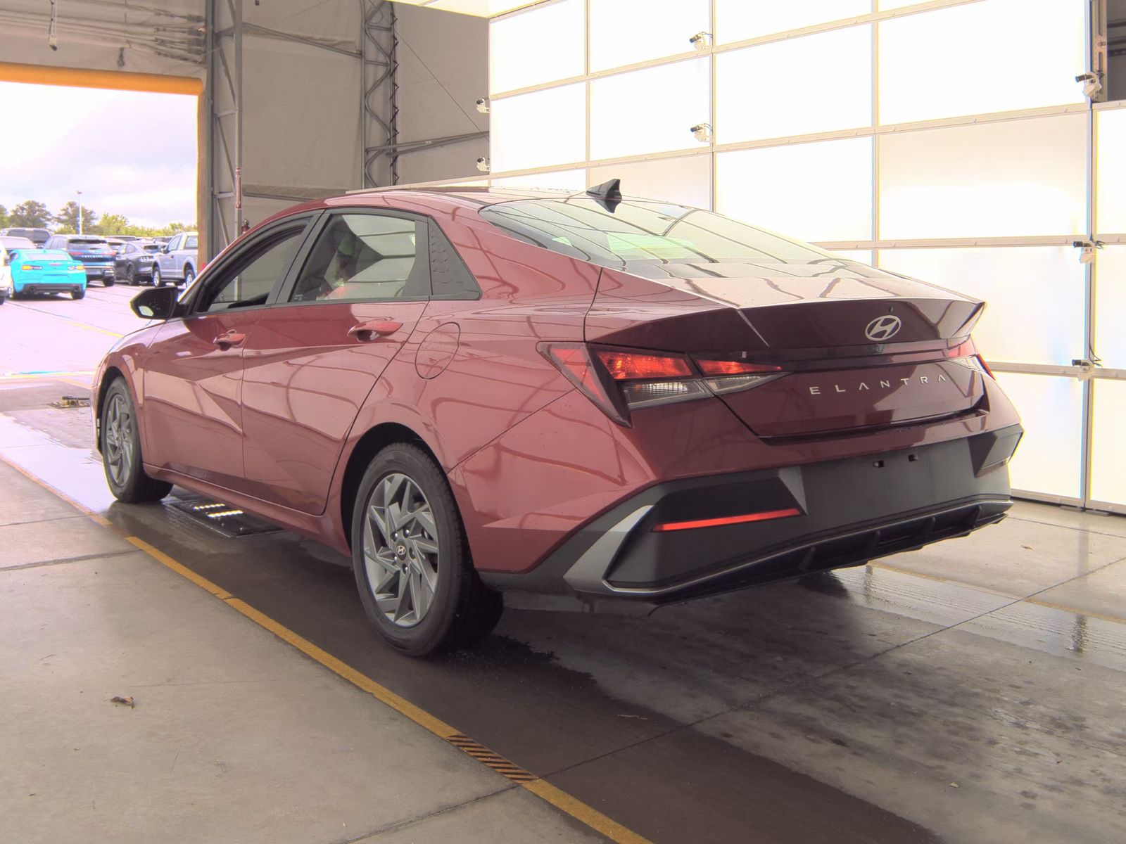2024 Hyundai Elantra SEL FWD