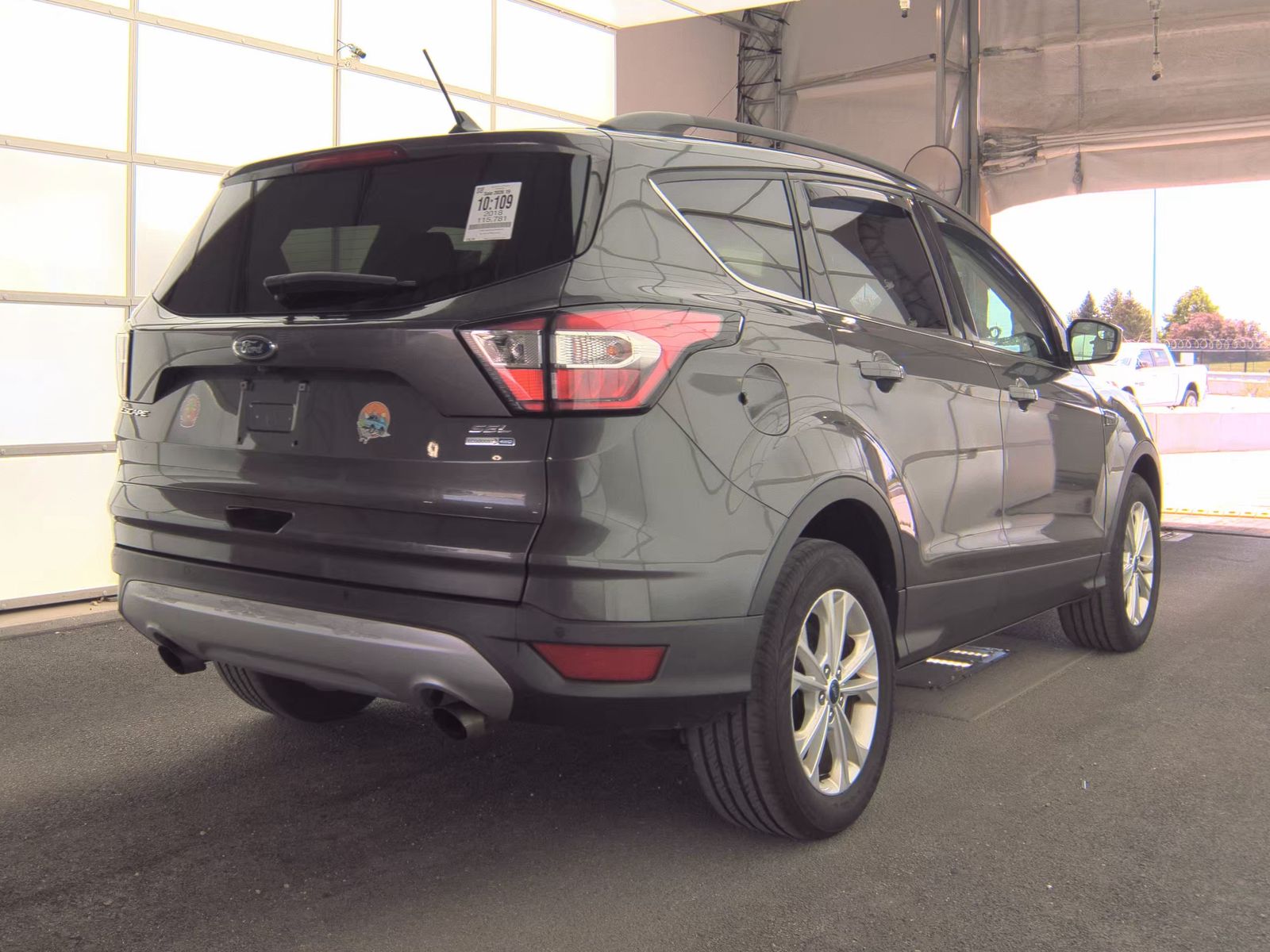 FORD ESCAPE - 5