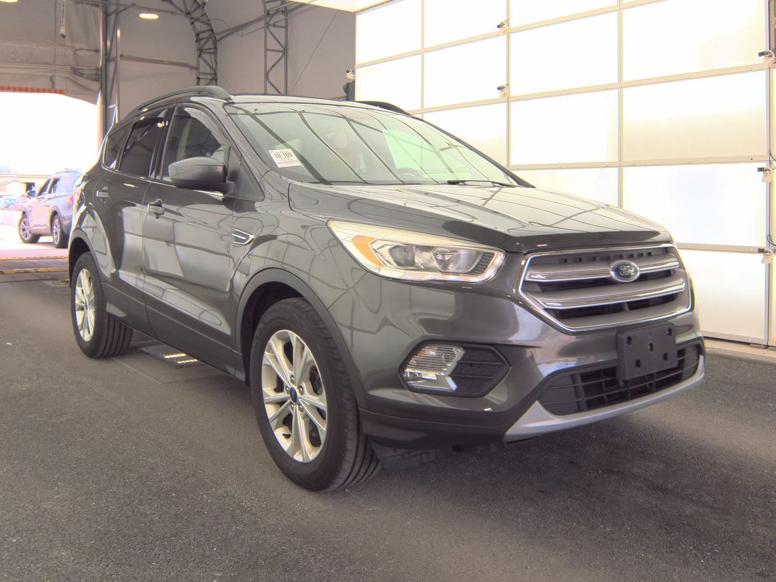 FORD ESCAPE - 4