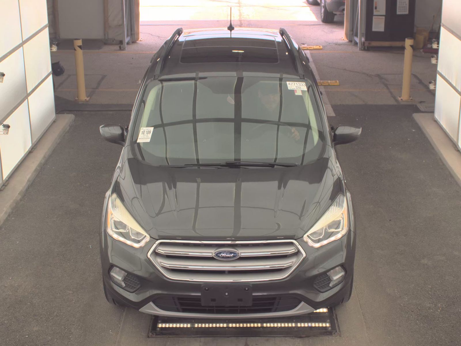 FORD ESCAPE - 3