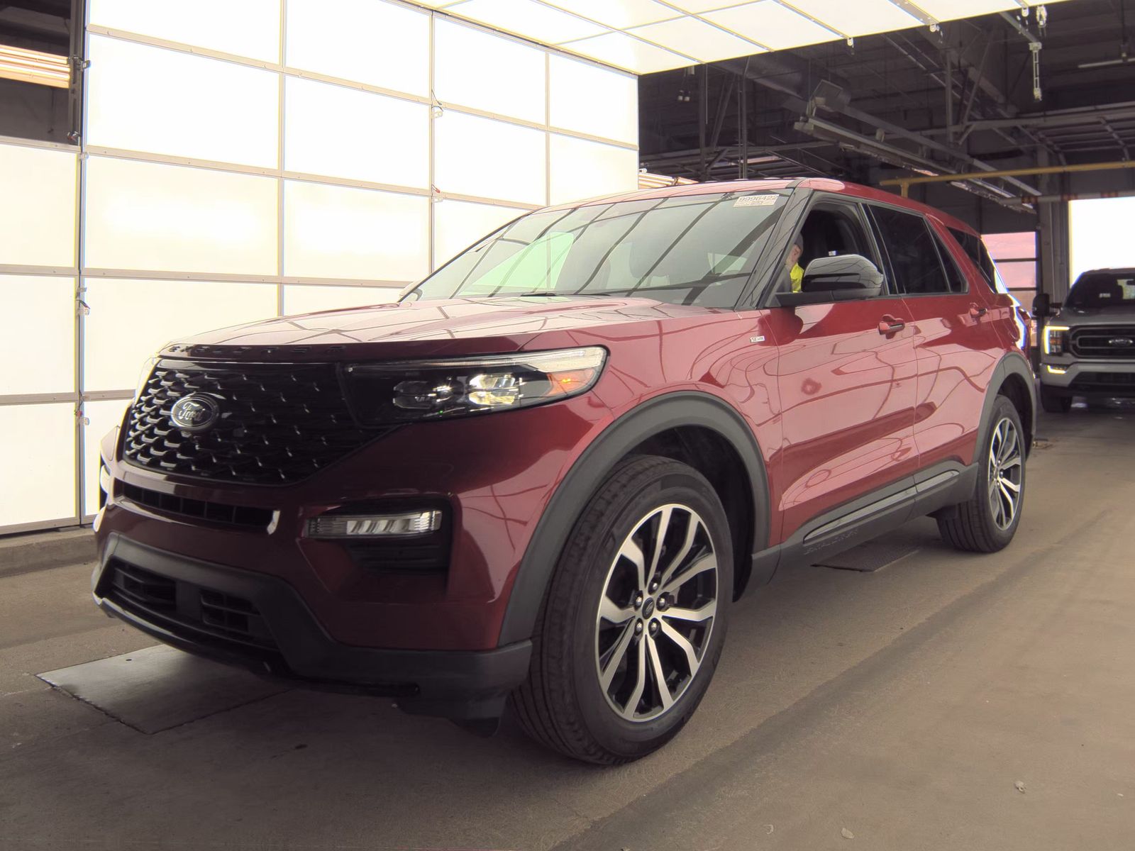 FORD EXPLORER - 1