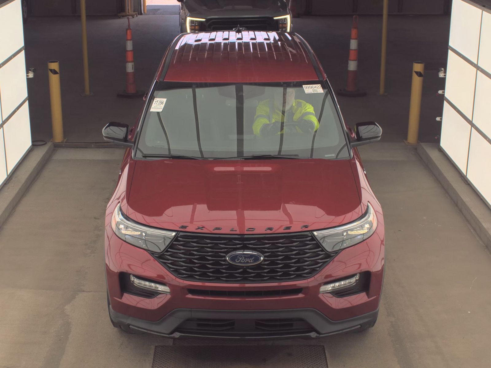FORD EXPLORER - 3