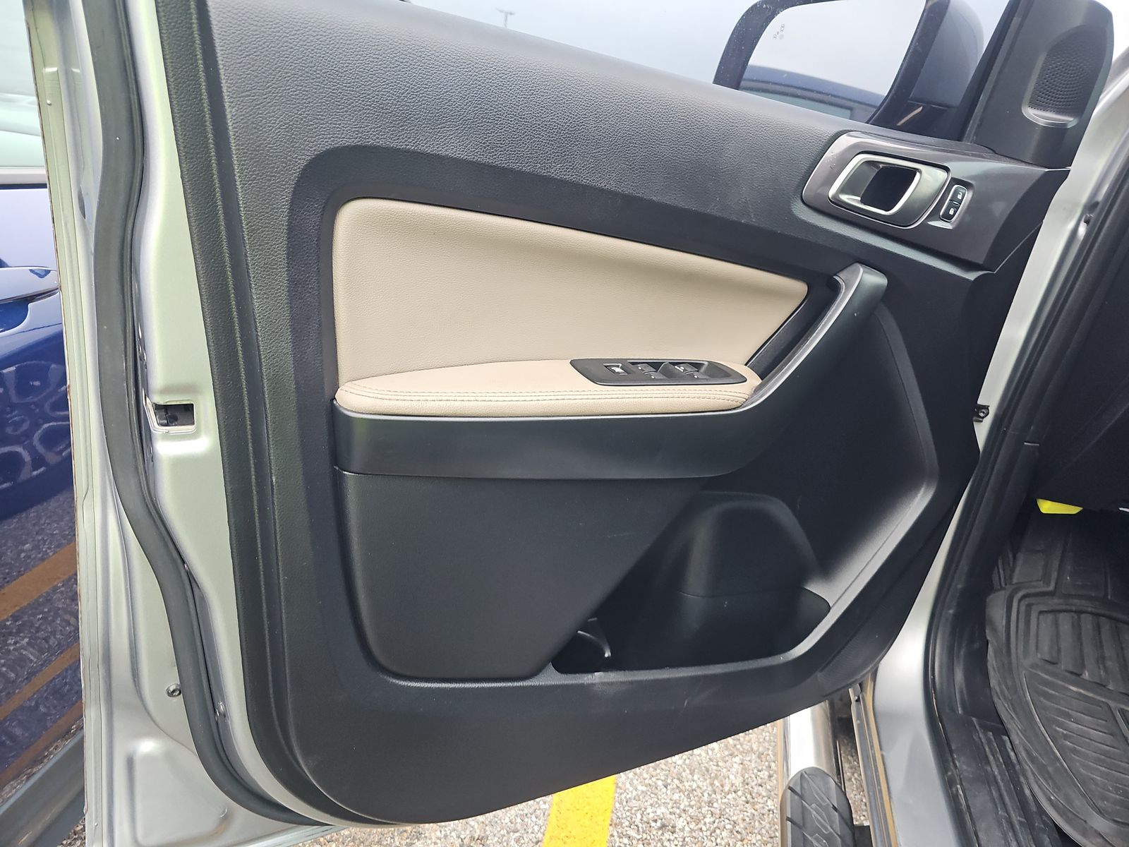 FORD RANGER - 10