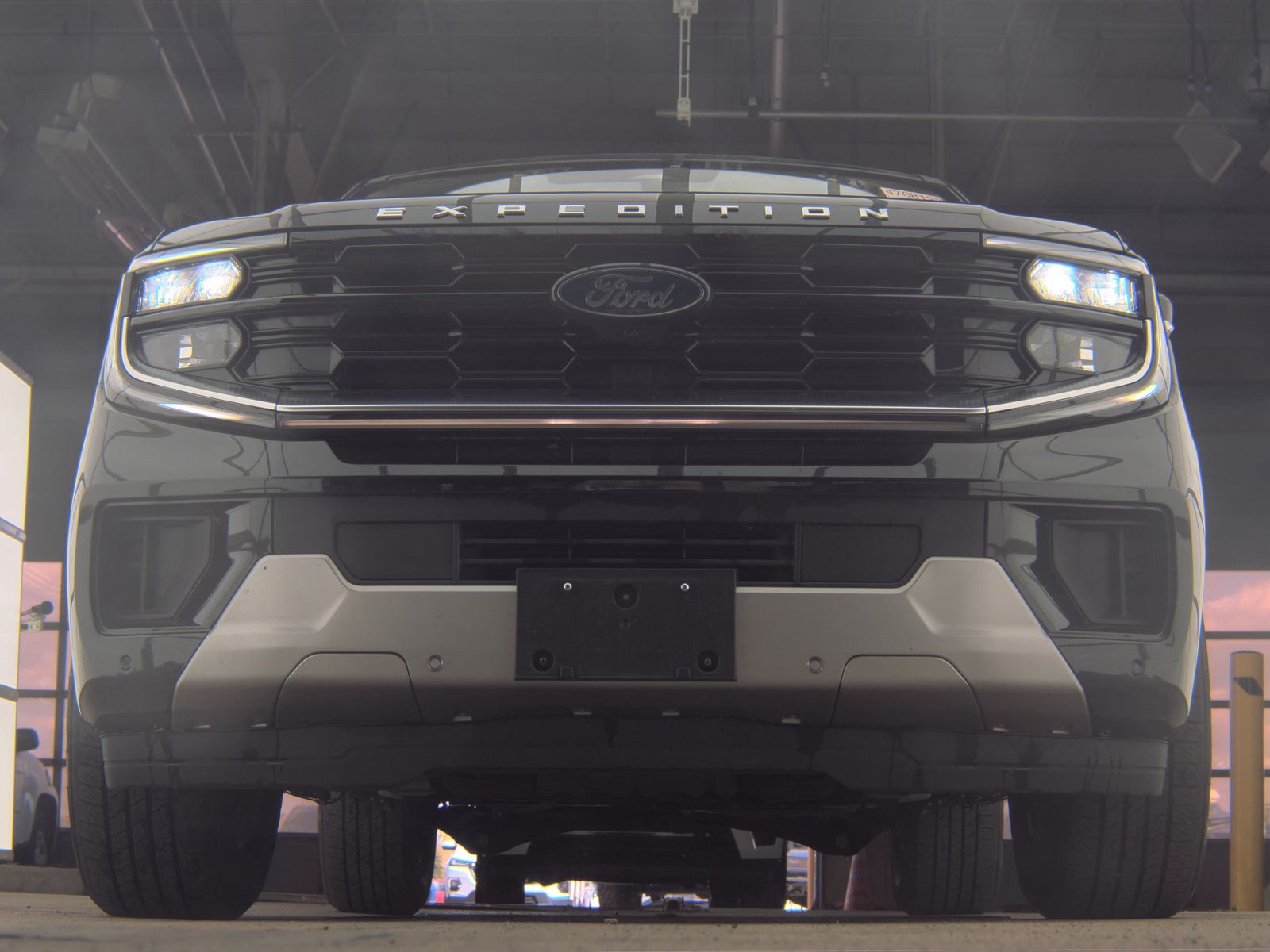 FORD EXPEDITION - 4