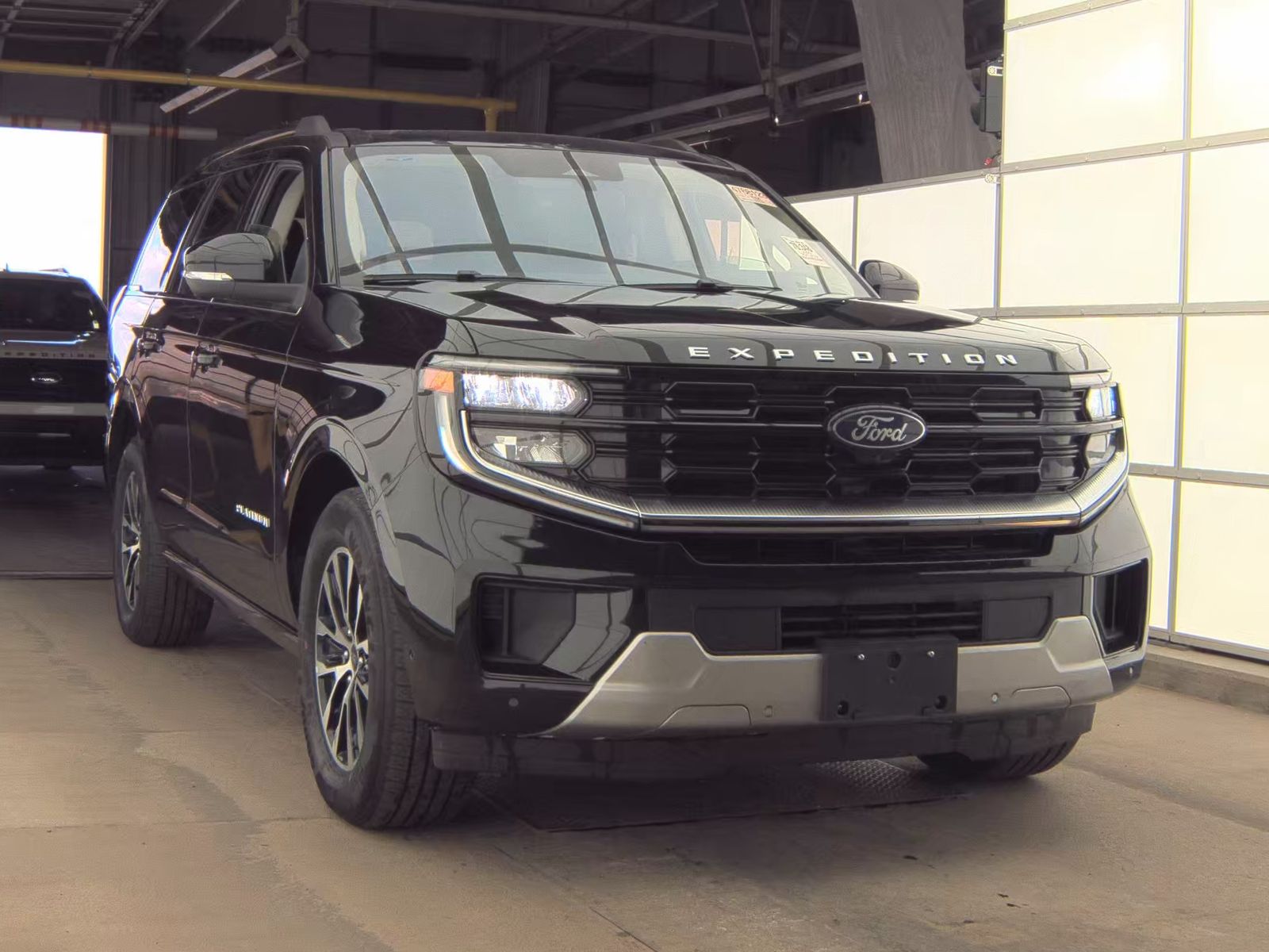 FORD EXPEDITION - 5