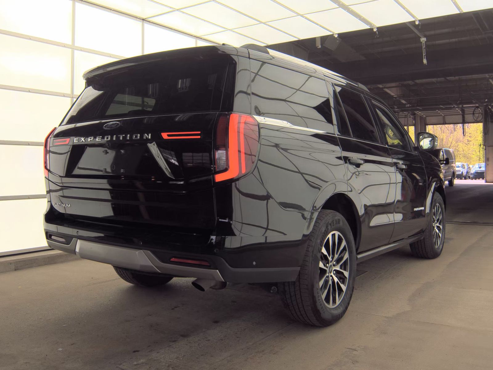FORD EXPEDITION - 6
