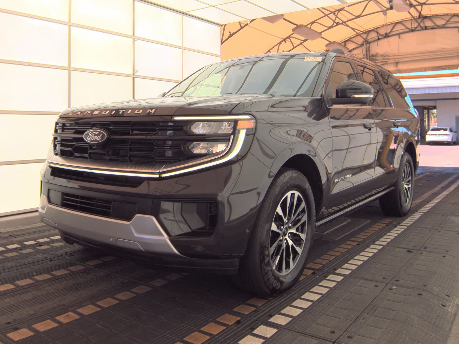 FORD EXPEDITION MAX - 1
