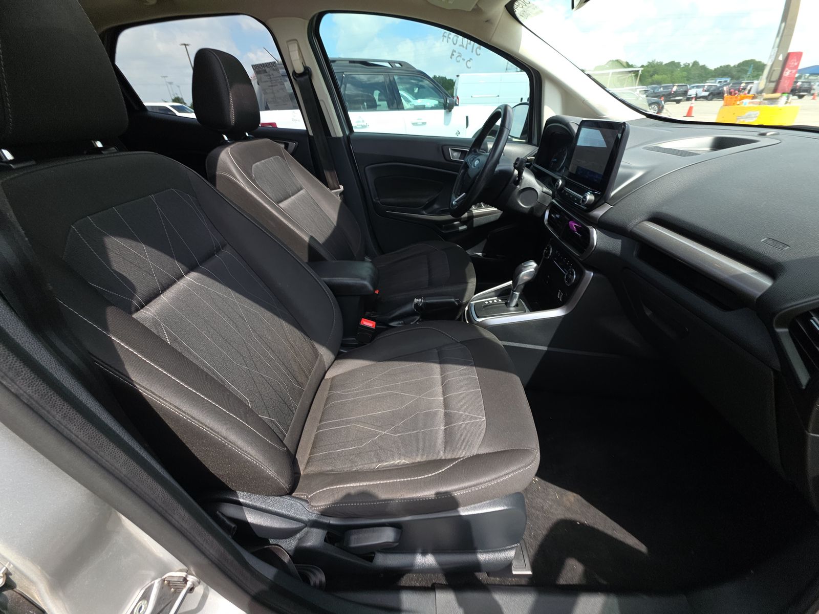 FORD ECOSPORT - 9