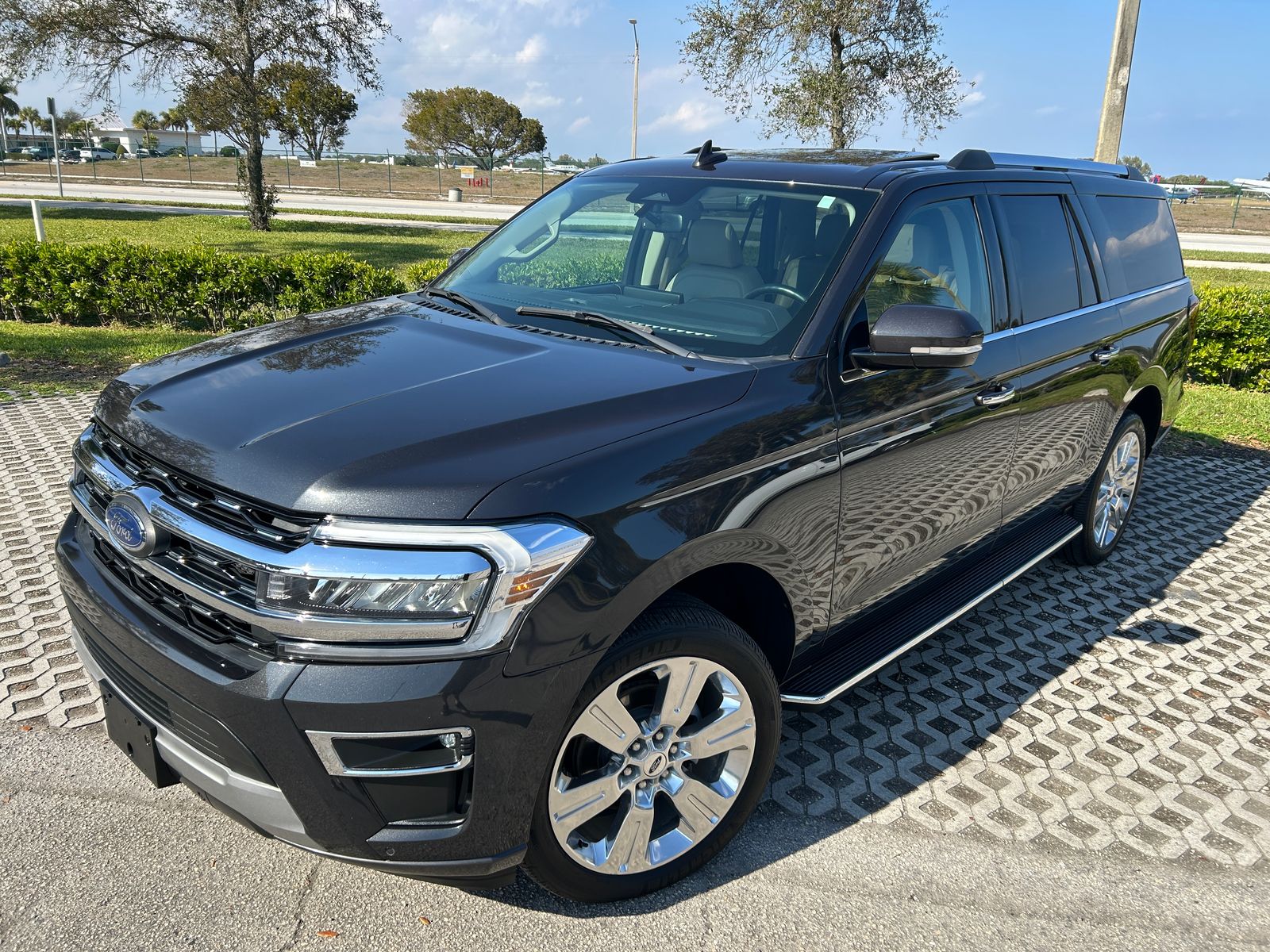 FORD EXPEDITION MAX - 3
