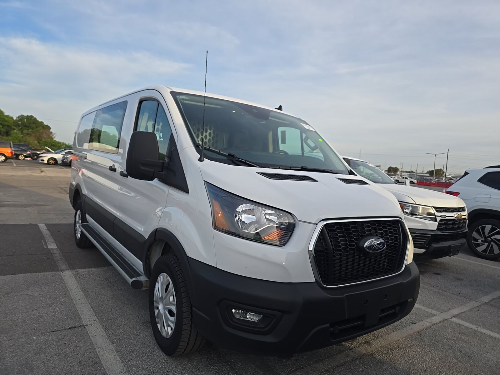 FORD TRANSIT 250 - 4