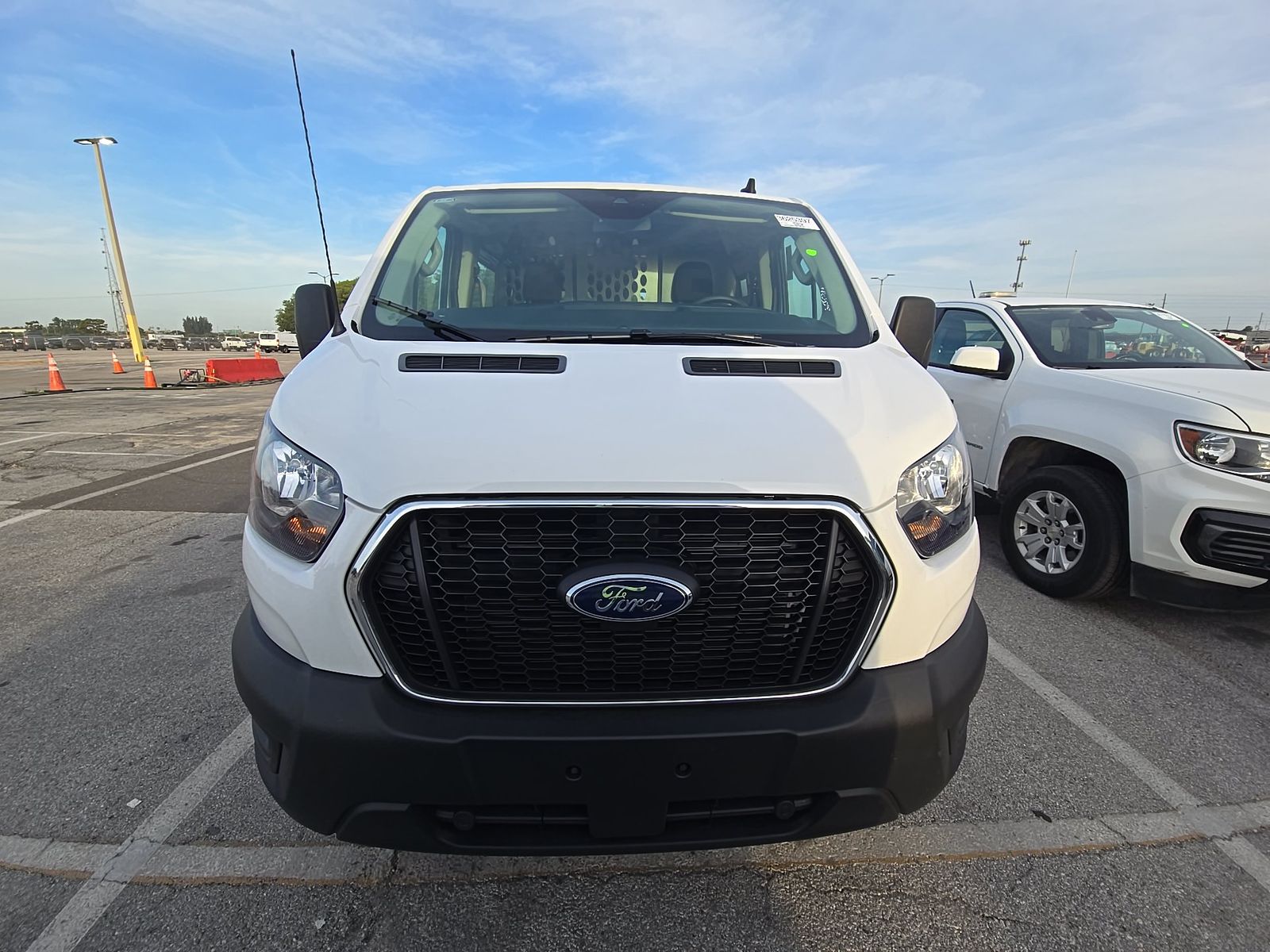 FORD TRANSIT 250 - 3