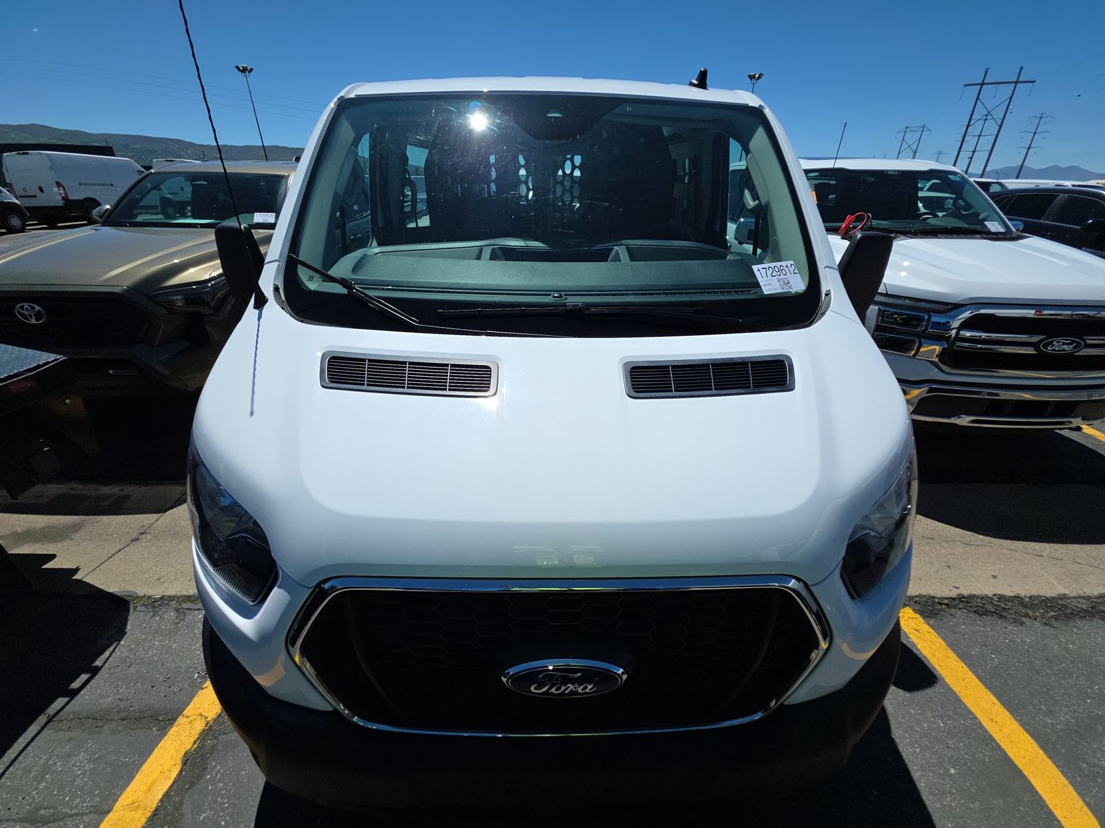 FORD TRANSIT 250 - 3