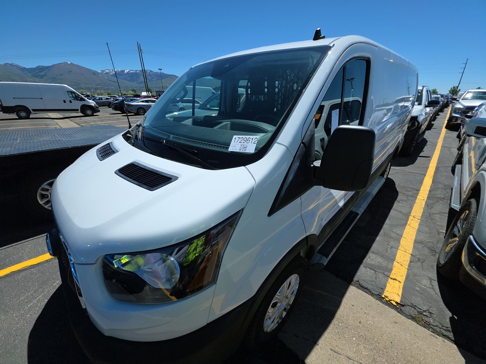 FORD TRANSIT 250 - 1