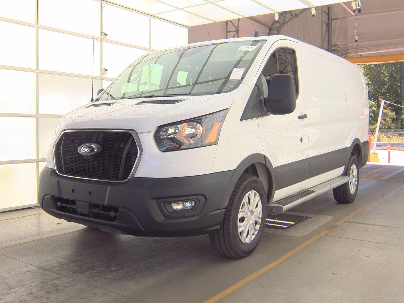 FORD TRANSIT 250 - 1