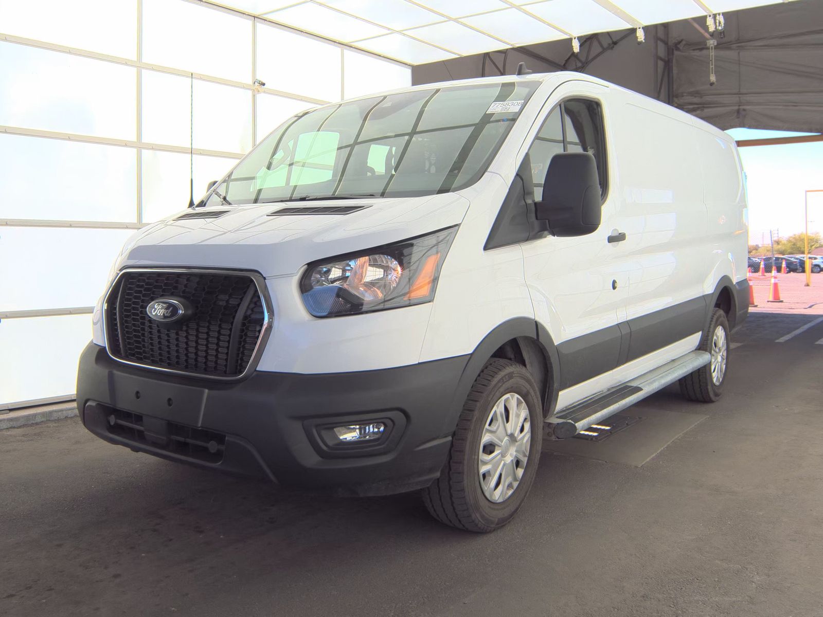 FORD TRANSIT 250 - 1