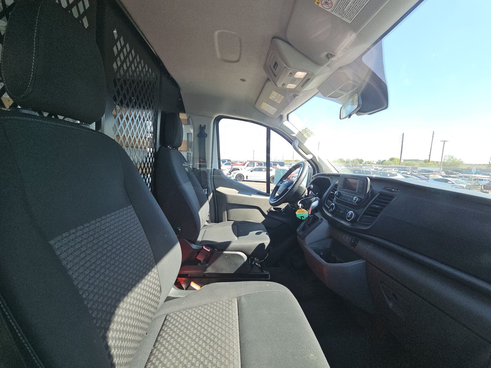 FORD TRANSIT 250 - 9