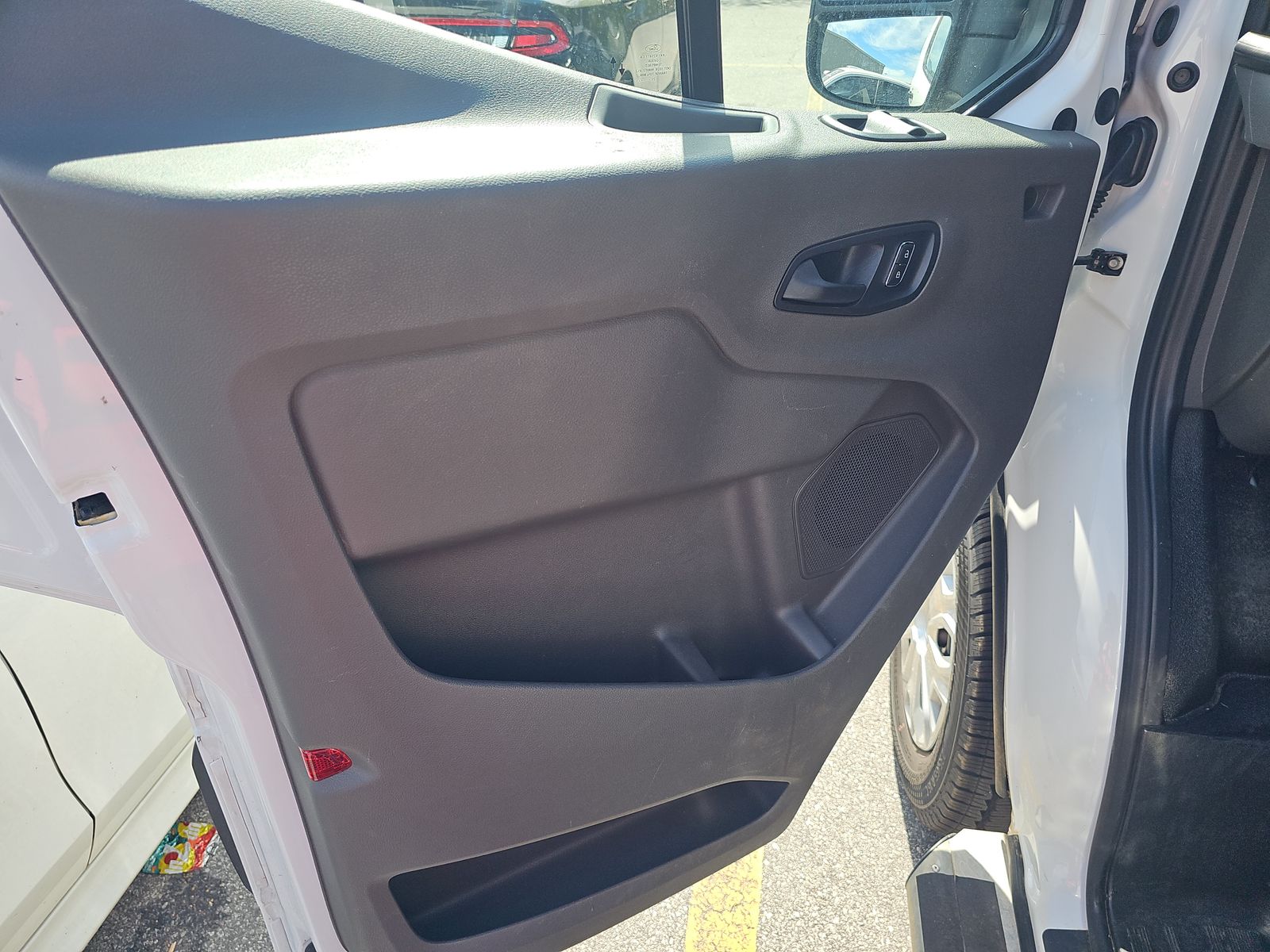 FORD TRANSIT 250 - 10