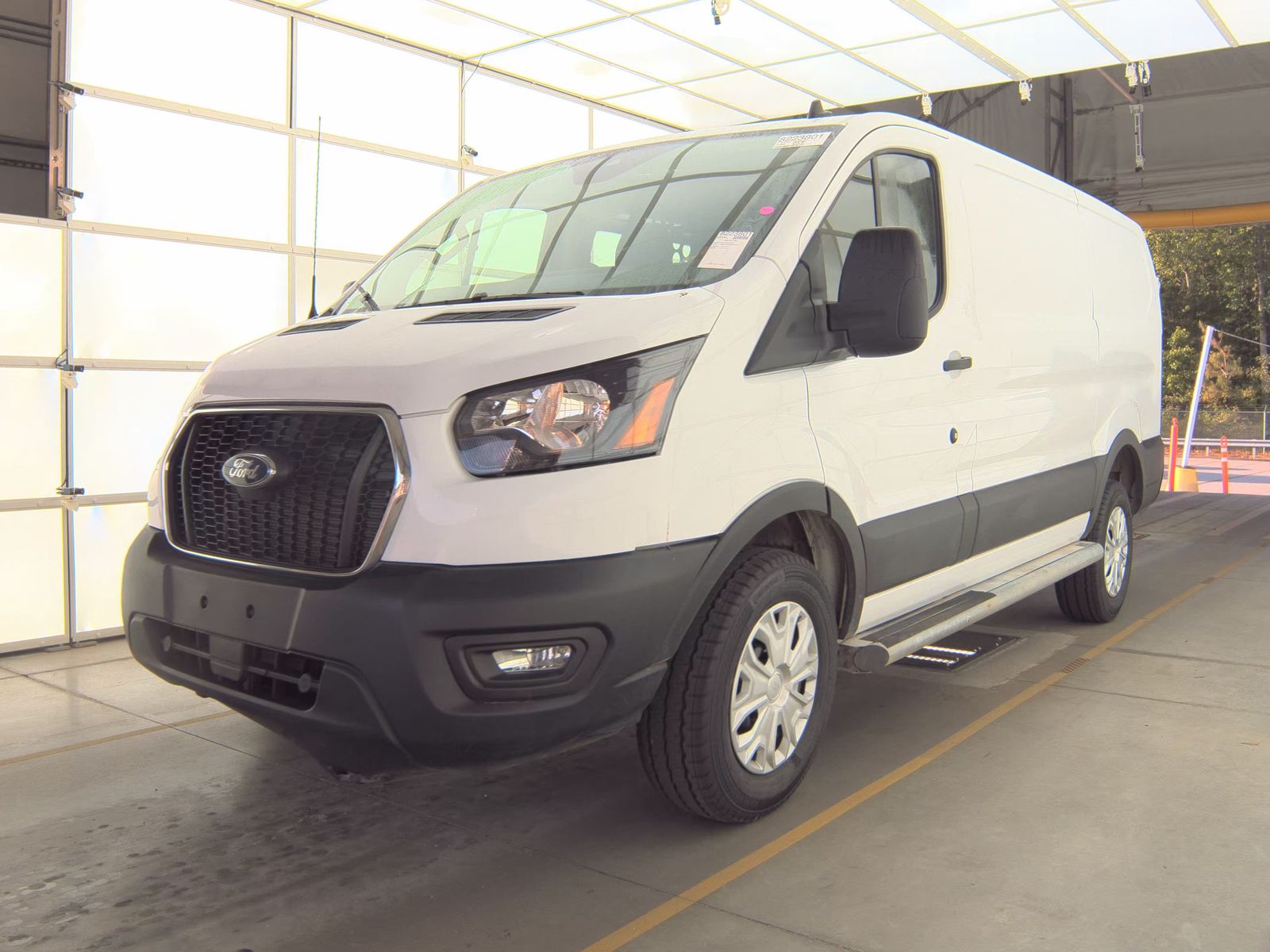 FORD TRANSIT 250 - 1
