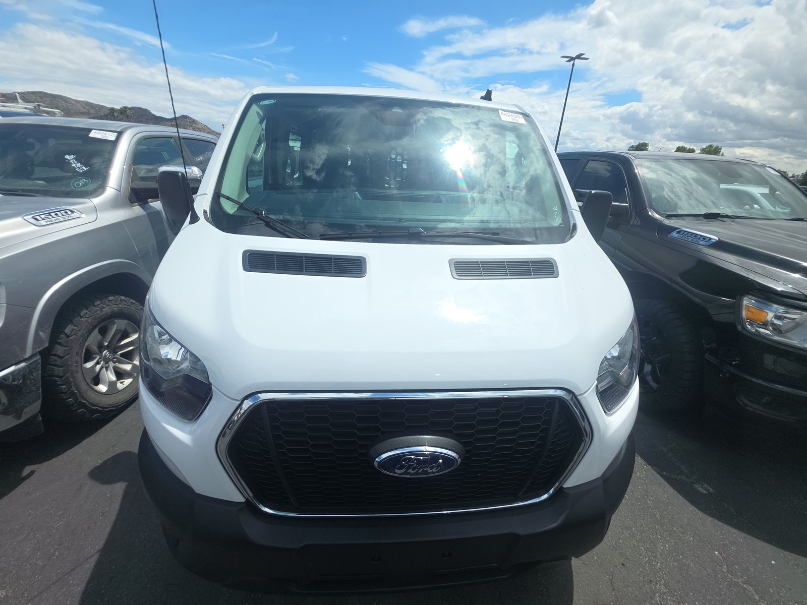 FORD TRANSIT 250 - 3