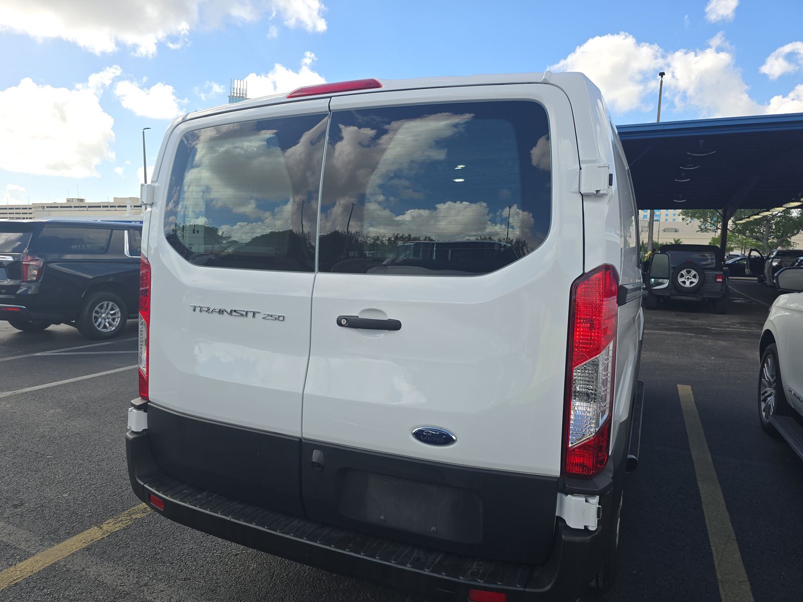 FORD TRANSIT 250 - 6