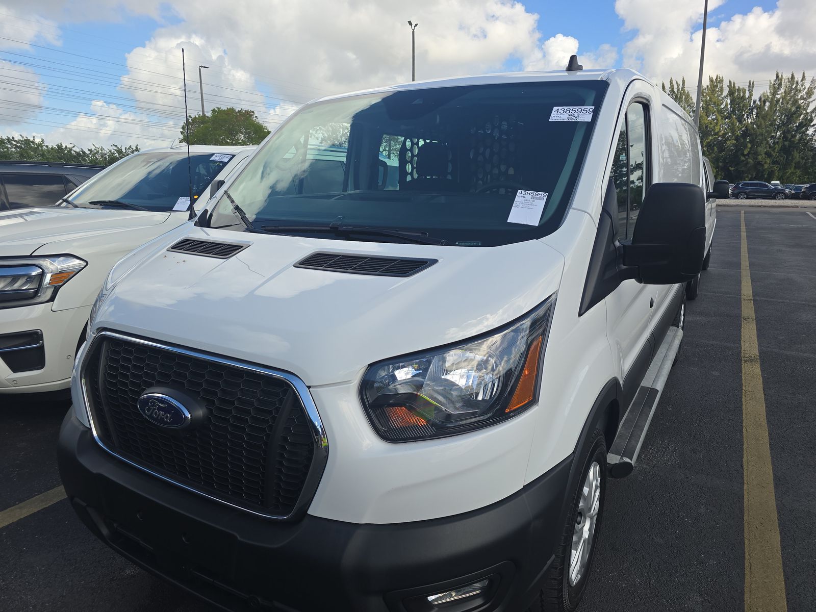FORD TRANSIT 250 - 1