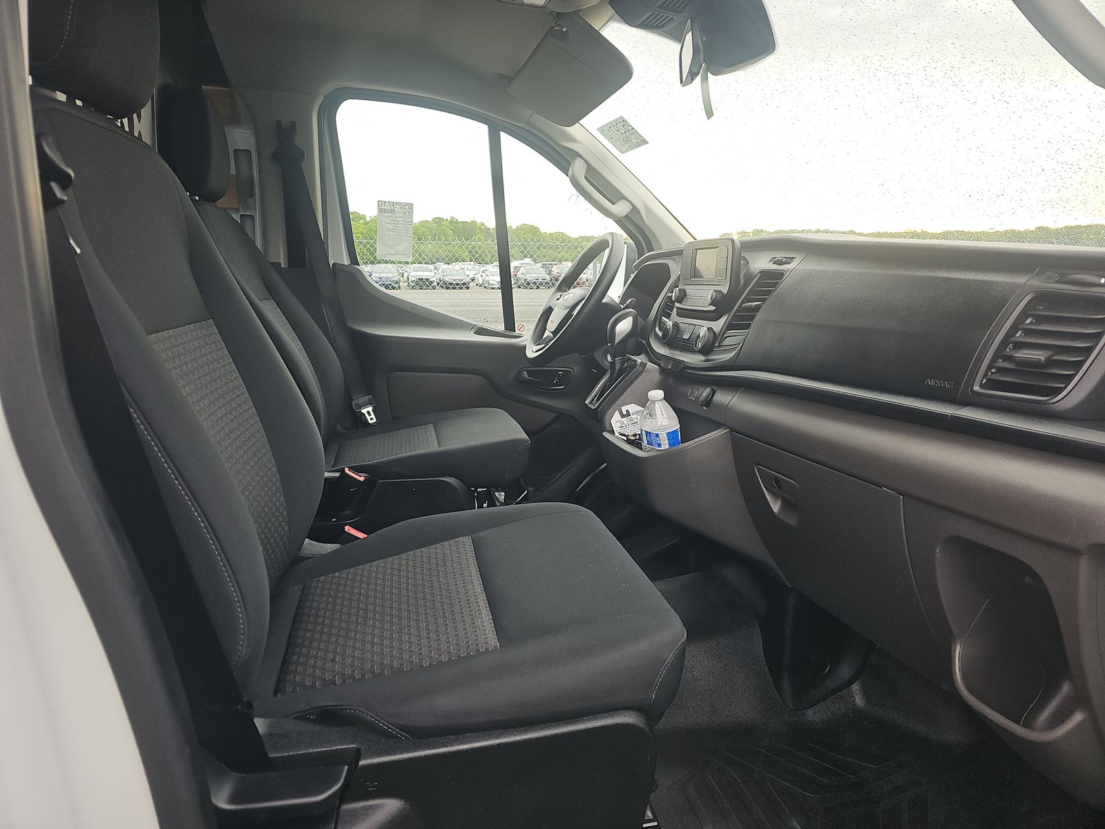FORD TRANSIT 250 - 9
