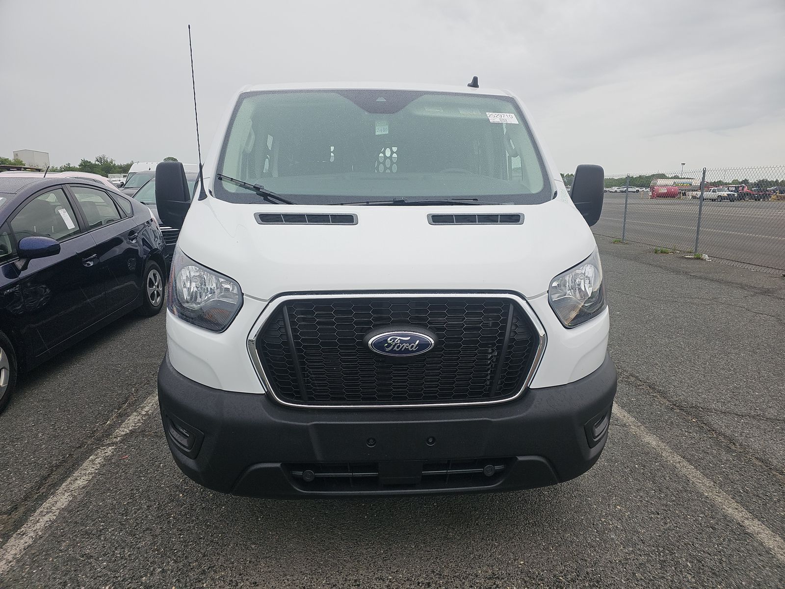 FORD TRANSIT 250 - 3