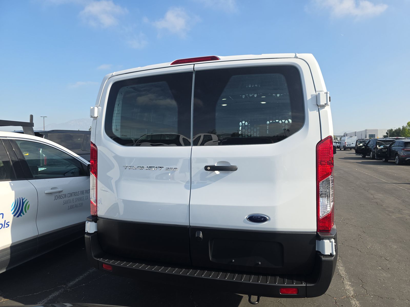 FORD TRANSIT 250 - 6