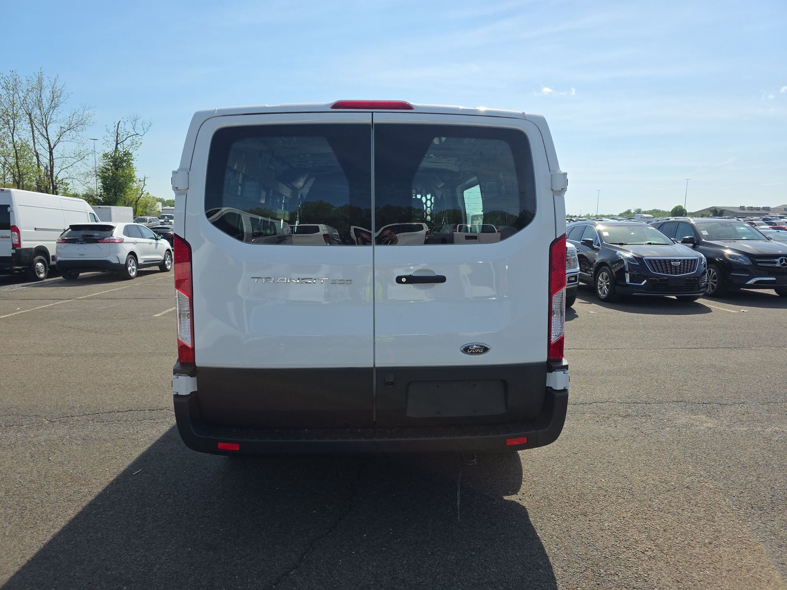 FORD TRANSIT 250 - 6