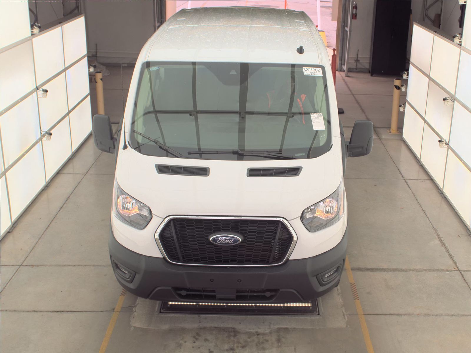 FORD TRANSIT 250 - 3