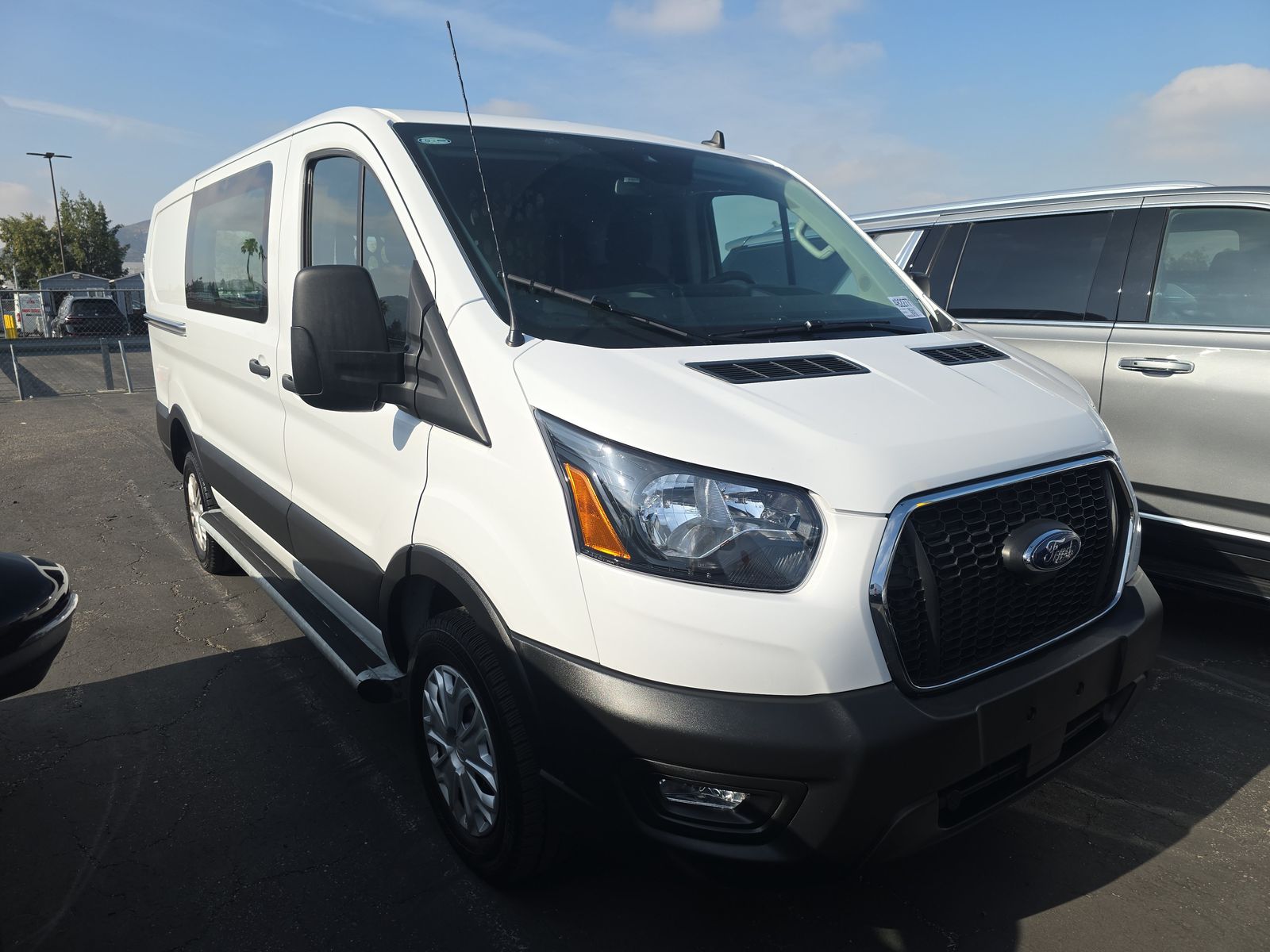 FORD TRANSIT 250 - 4