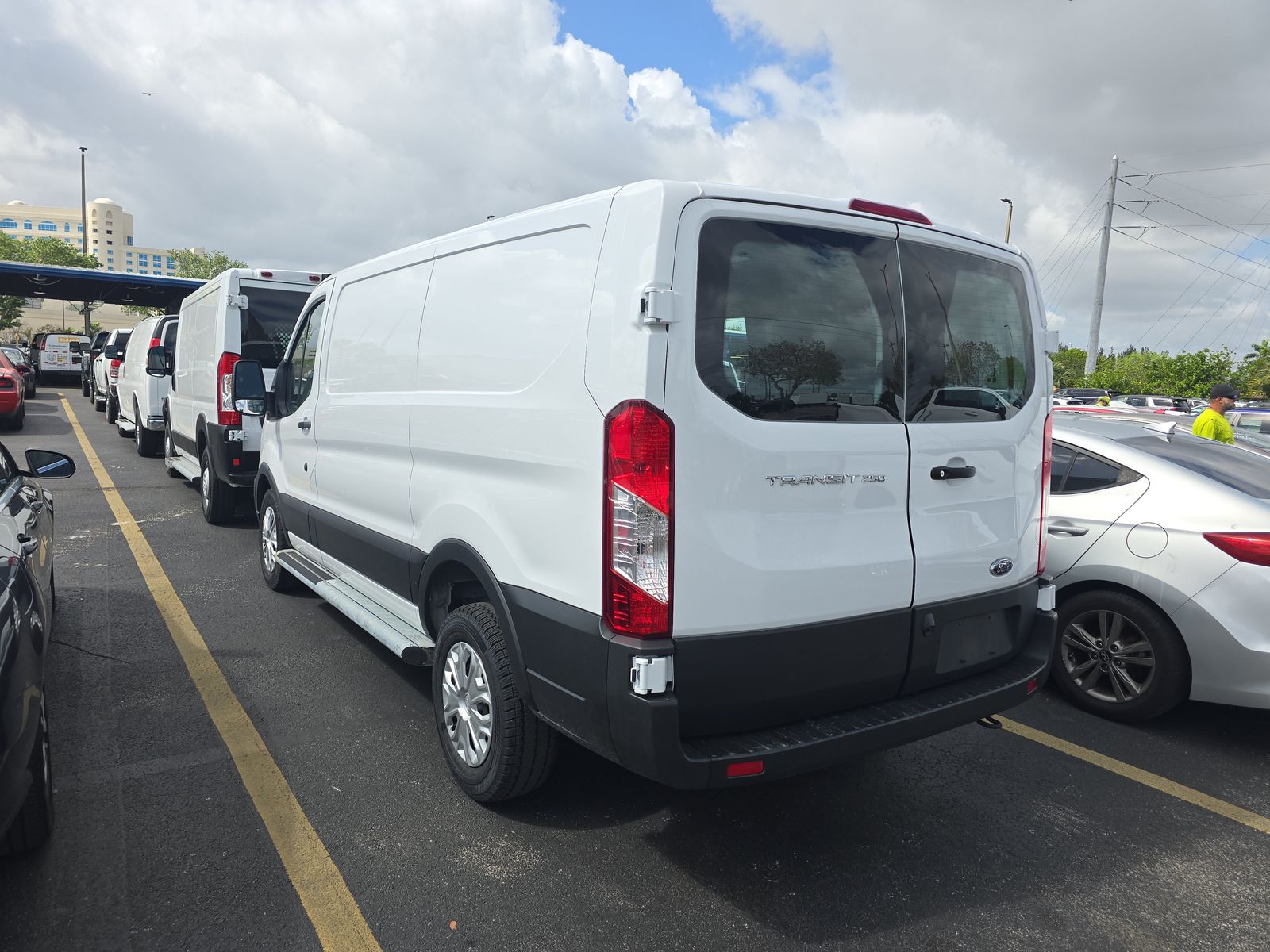 FORD TRANSIT 250 - 7
