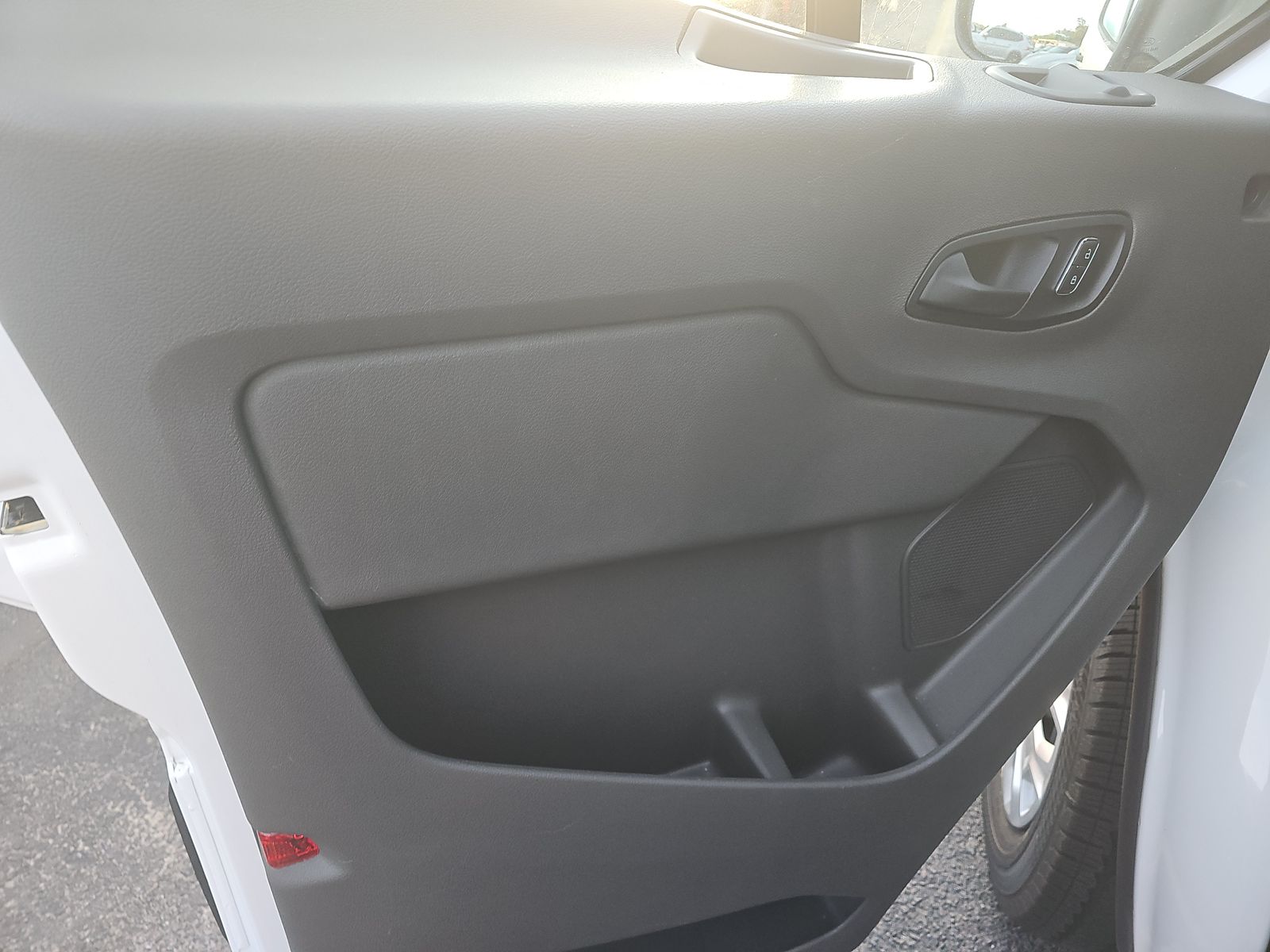 FORD TRANSIT 250 - 10