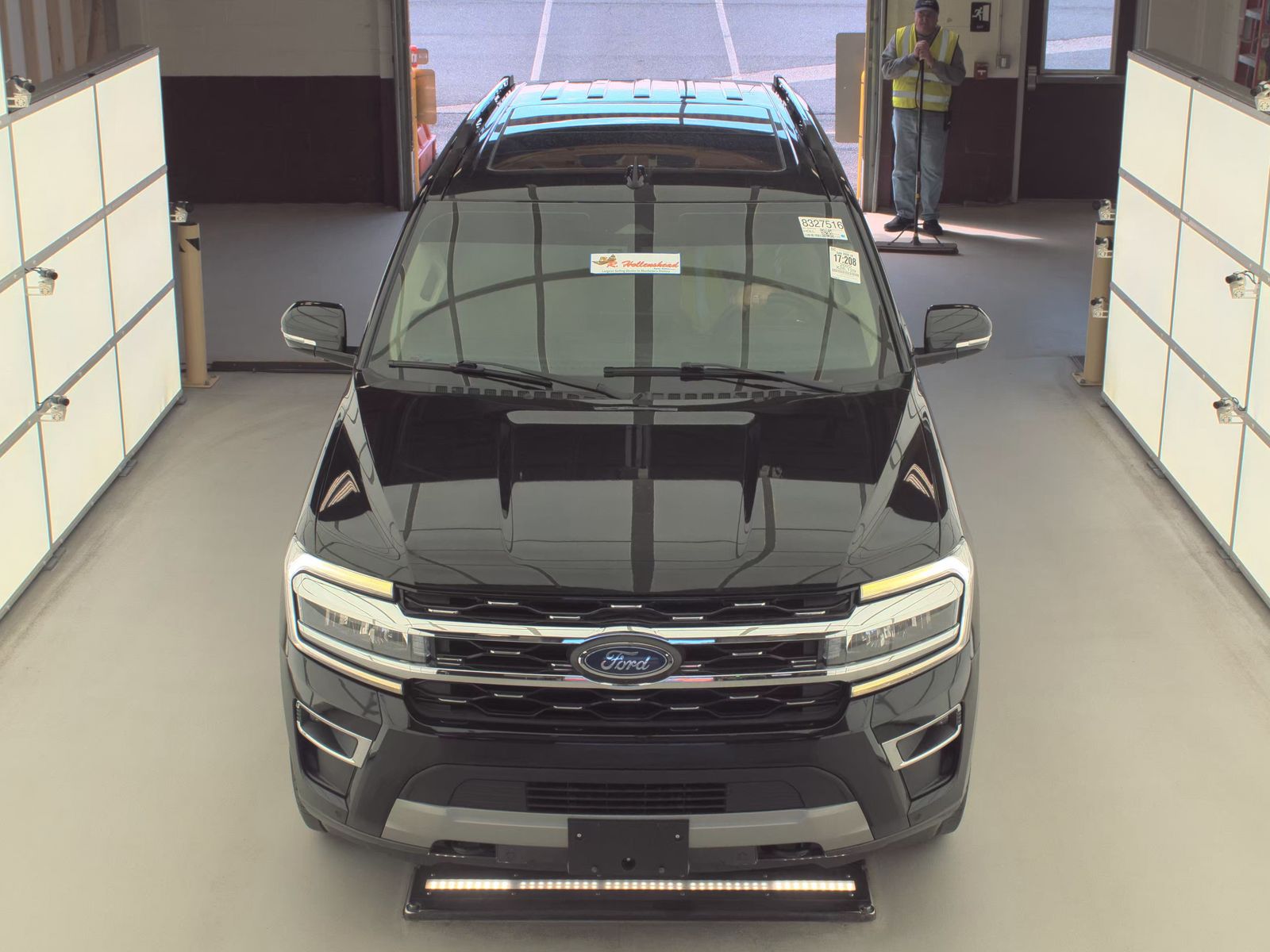 FORD EXPEDITION - 3