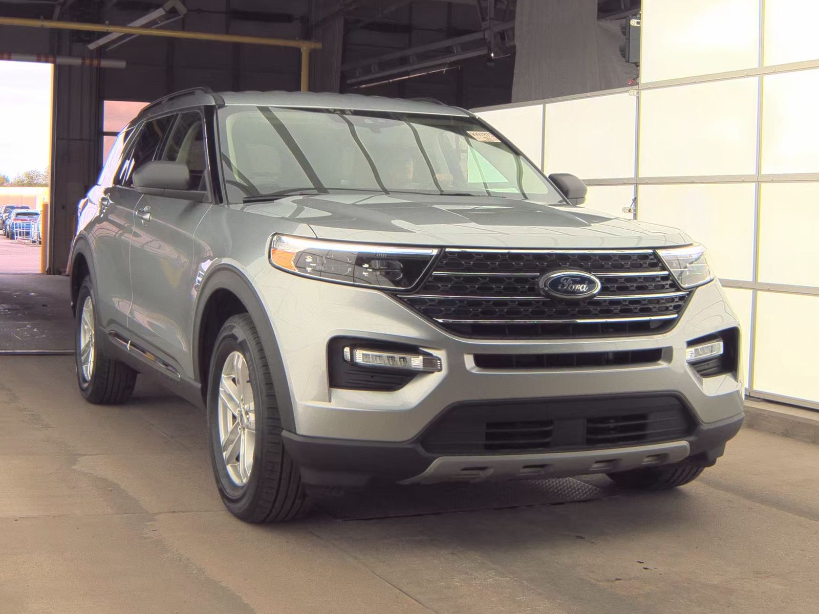 FORD EXPLORER - 5