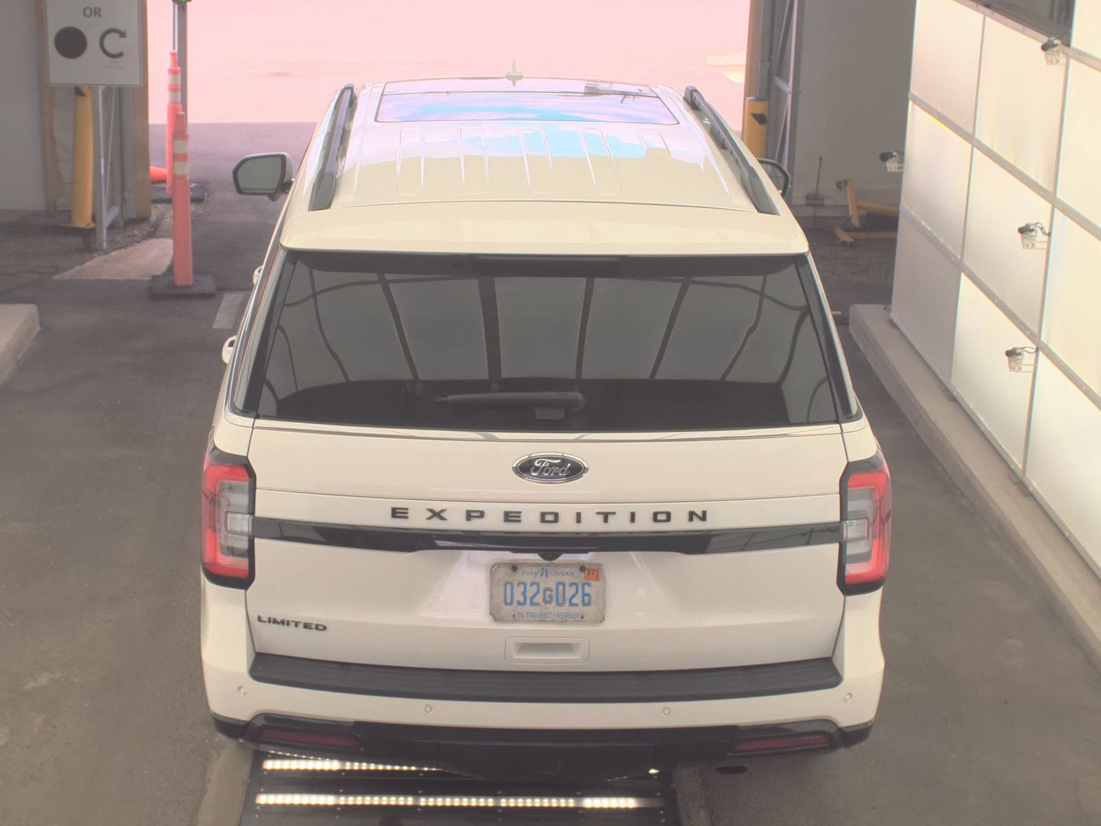 FORD EXPEDITION - 7