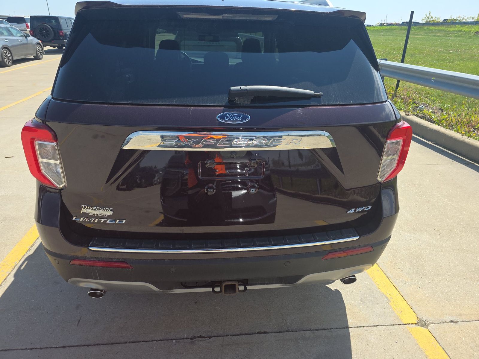 FORD EXPLORER - 6