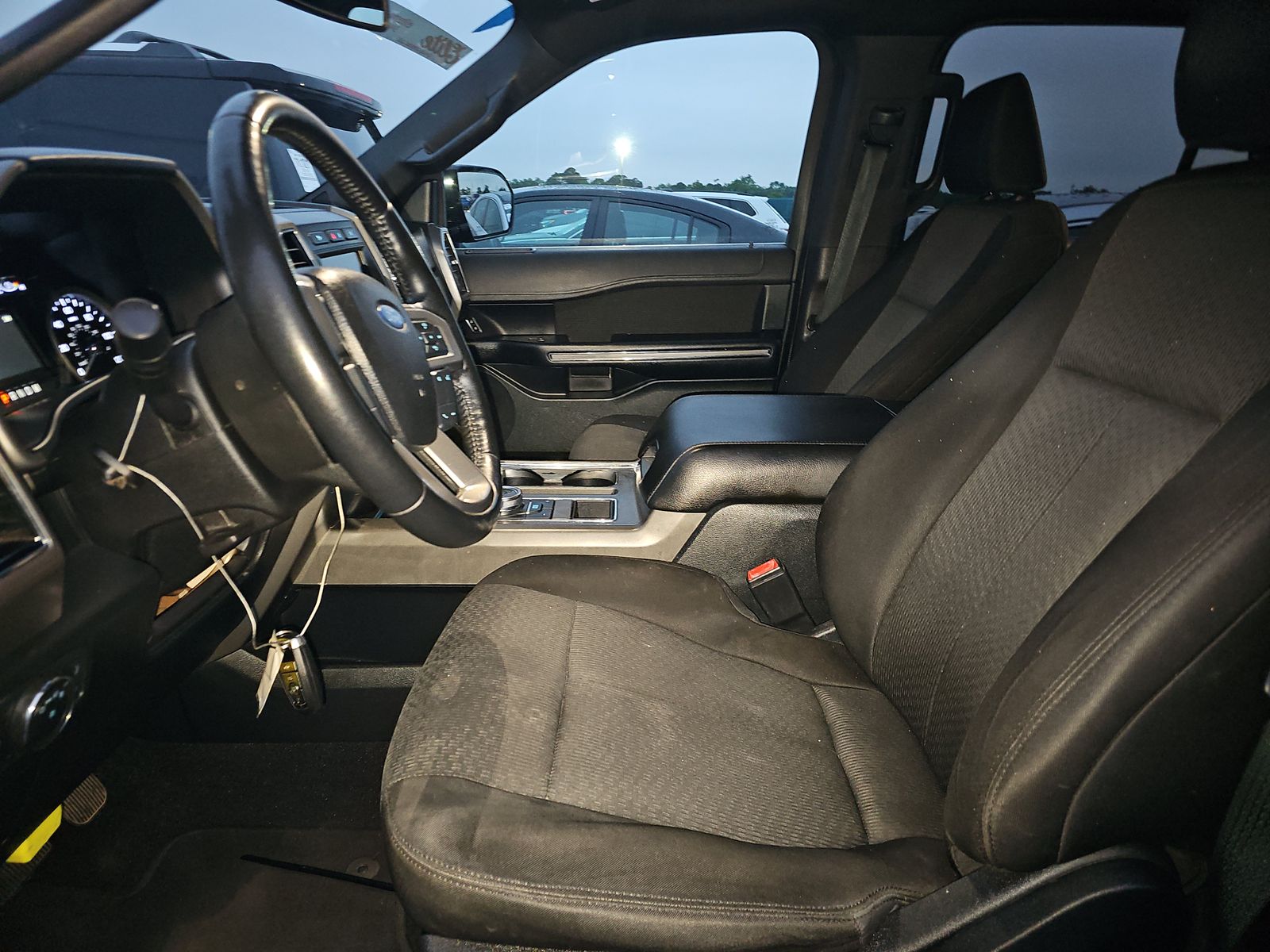 FORD EXPEDITION - 8