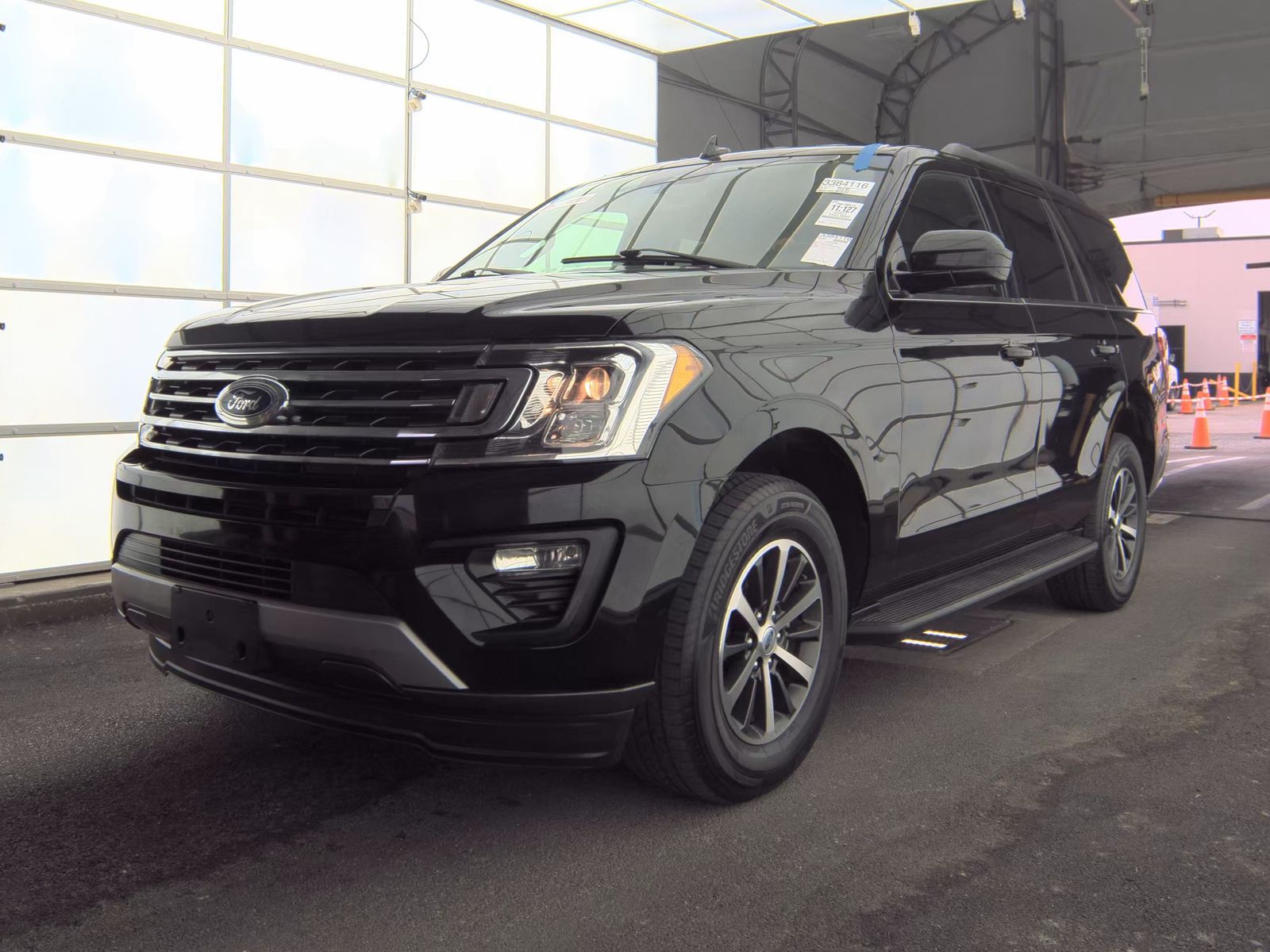 FORD EXPEDITION - 1