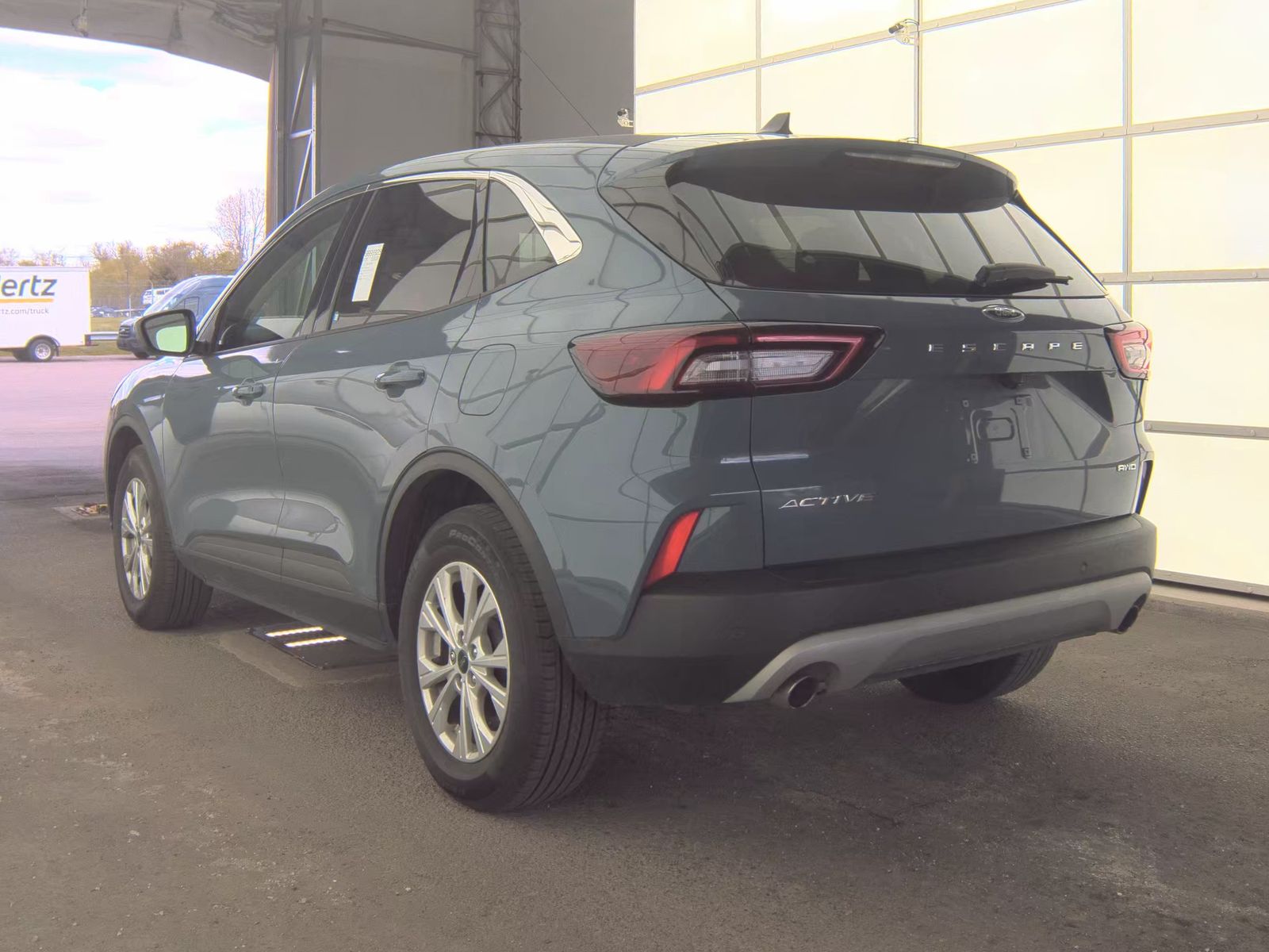 FORD ESCAPE - 9