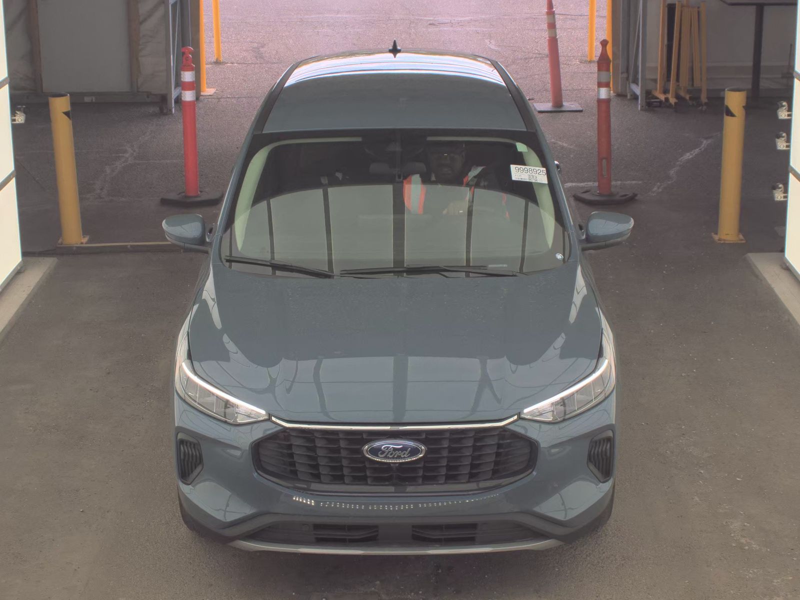FORD ESCAPE - 3